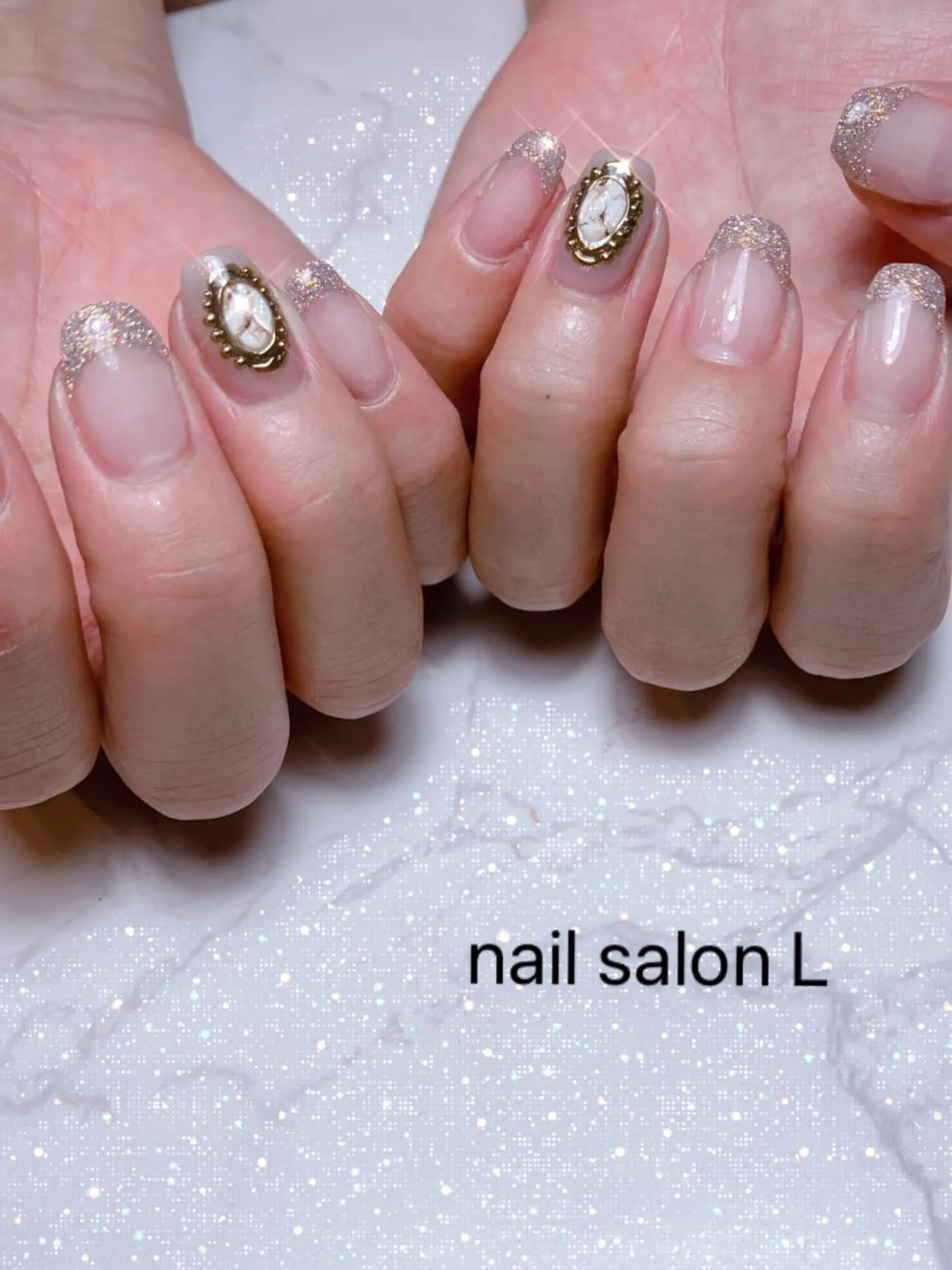 ネイル アートネイル フラッシュネイル フレンチネイル ハンドネイル 吉川市 ネイルサロンLのネイルデザイン