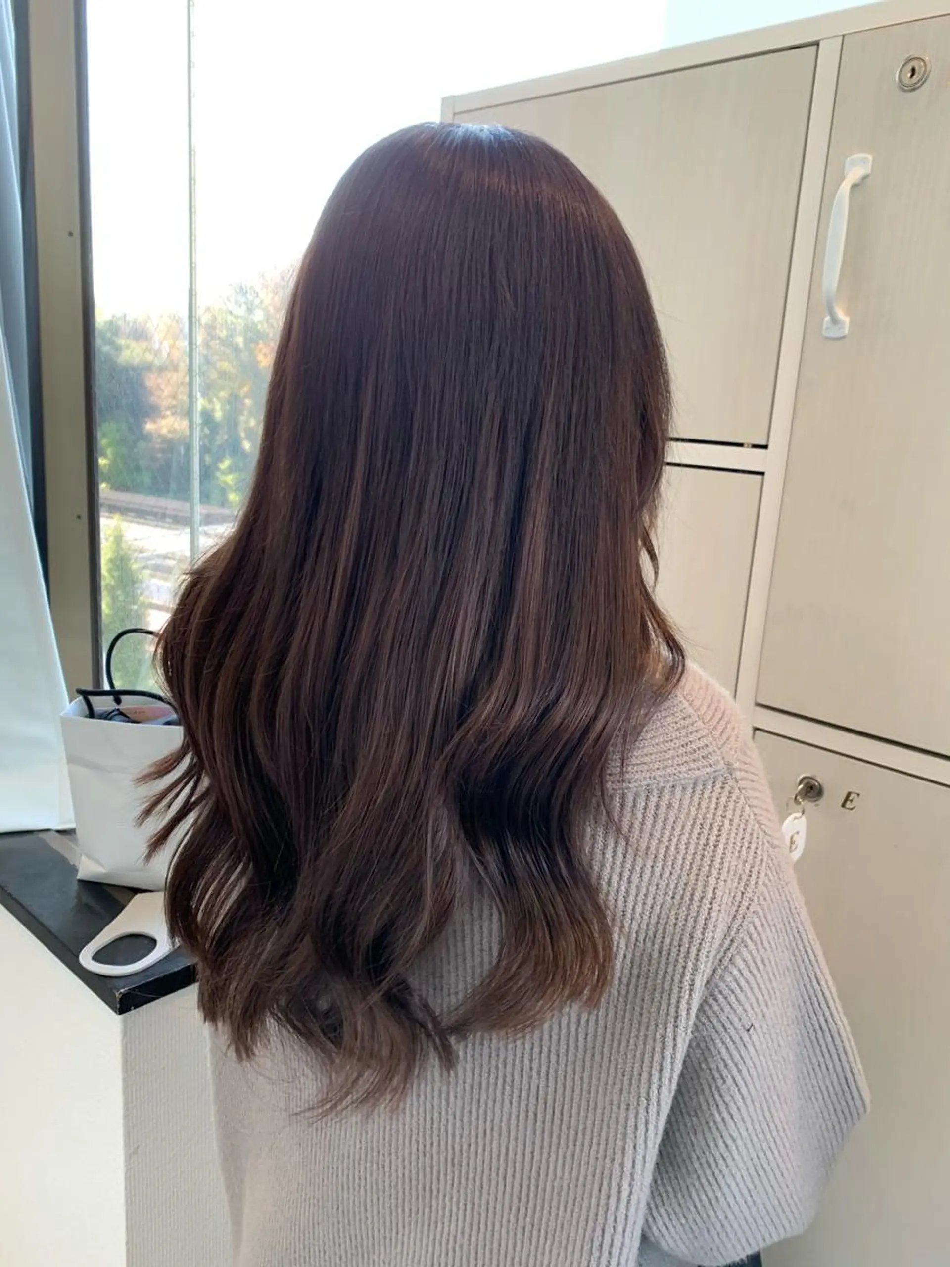 ロング カラー ブラウンカラー ショコラブラウン トリートメント /カラー/NAOKIのヘアスタイル