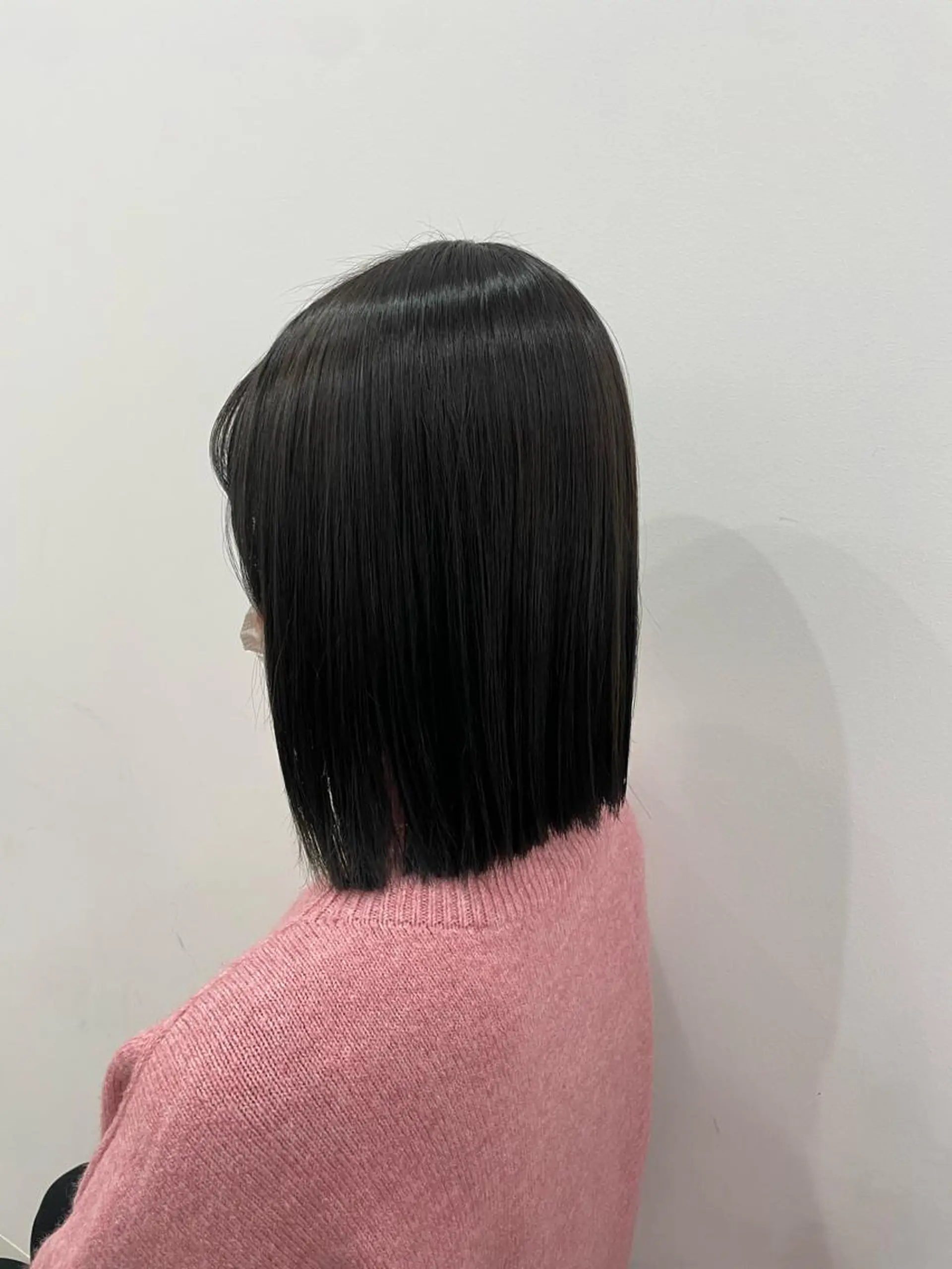 ミディアム カラー グレージュ ニシザカ マナのヘアスタイル