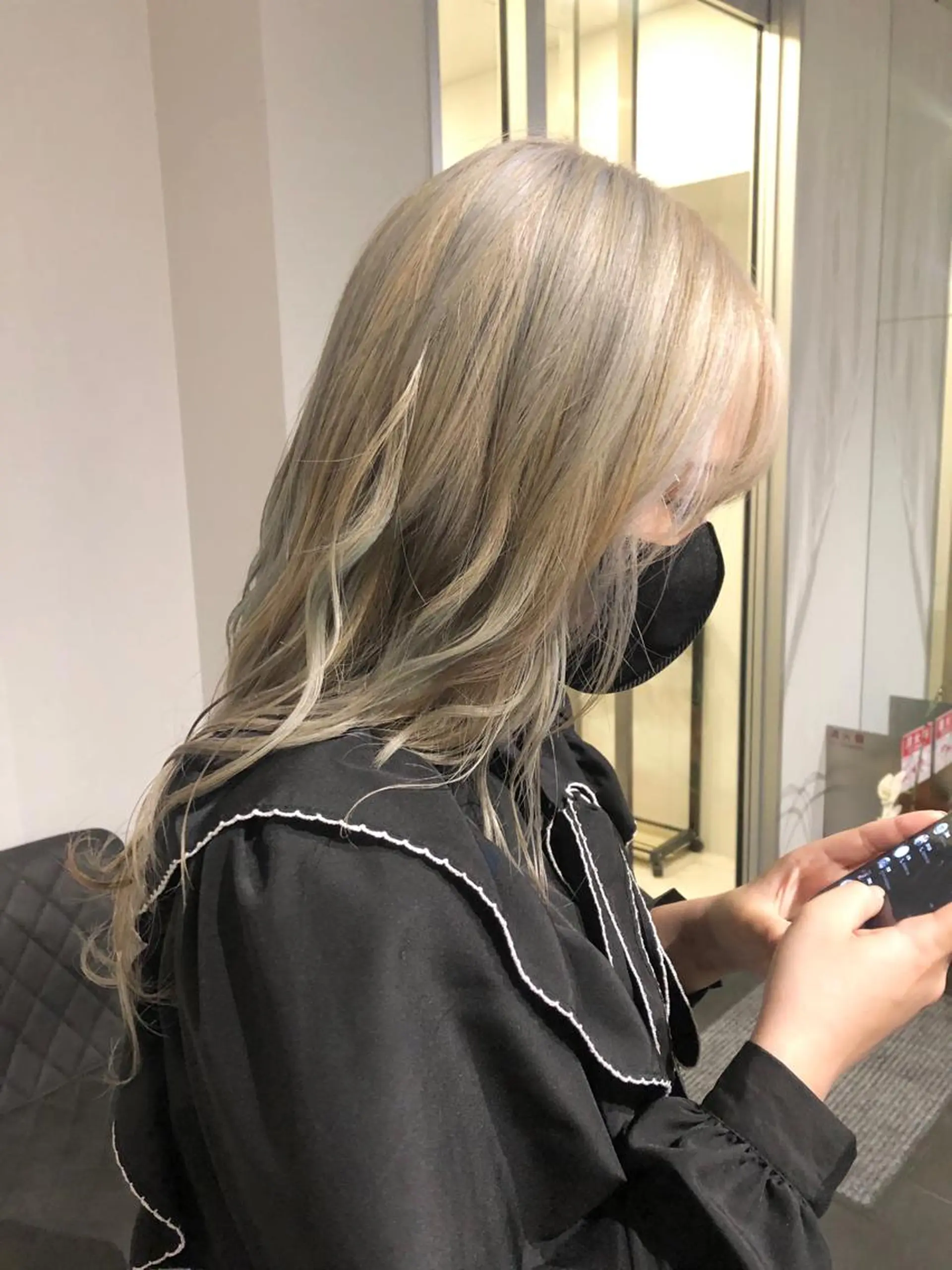ロング カラー ベージュカラー ブリーチ ブロンド ケアブリーチ 透明感カラー ショート/パーマ/ カラー/FUKOのヘアスタイル
