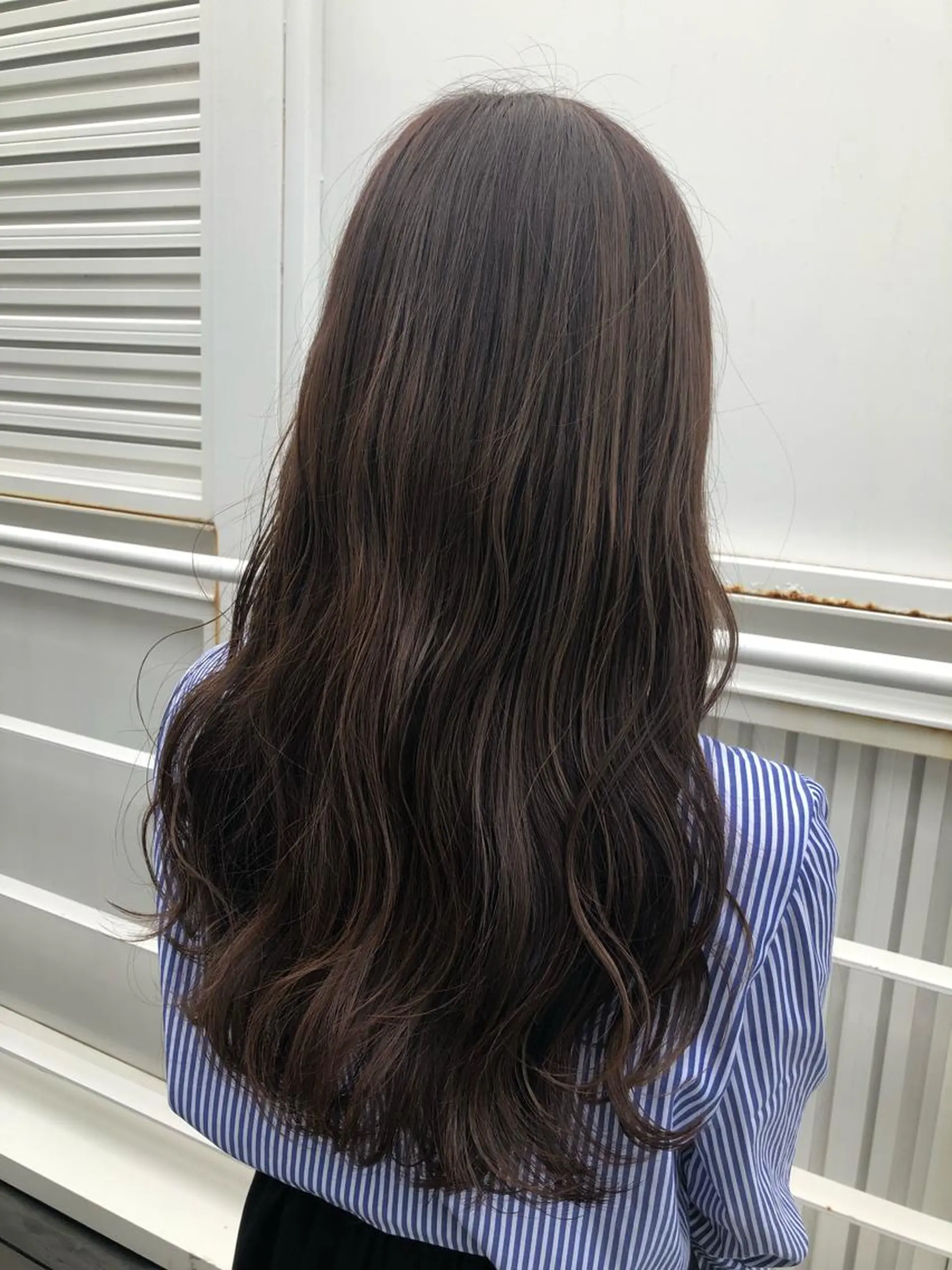 ロング カラー 遠藤 眞実のヘアスタイル