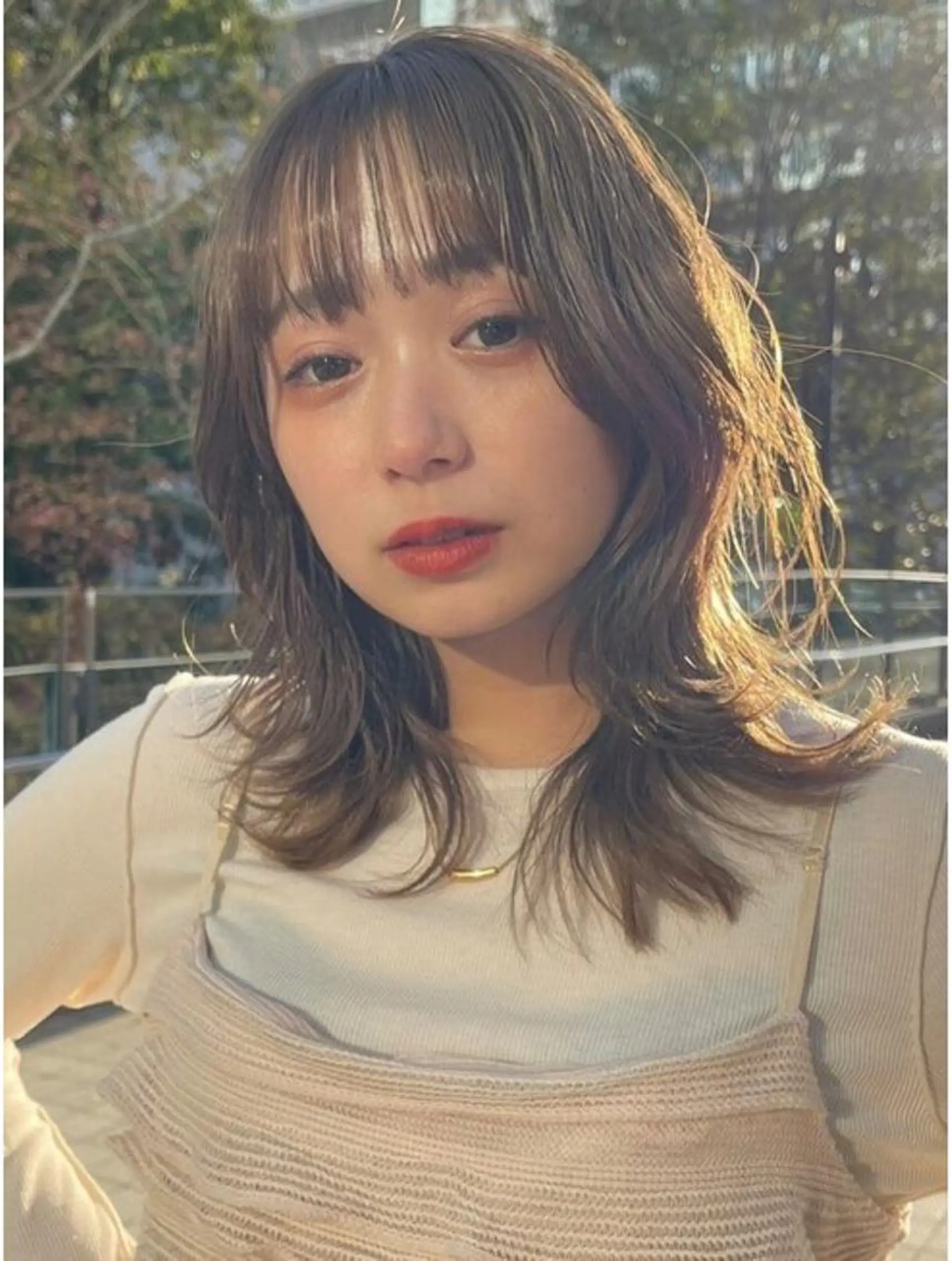 ミディアム ミディアムパーマ 顔まわりレイヤー 髪質改善 韓国風ヘア レイヤーカット カット 髪質改善🇰🇷レイ ヤーカット/艶透明髪のヘアスタイル