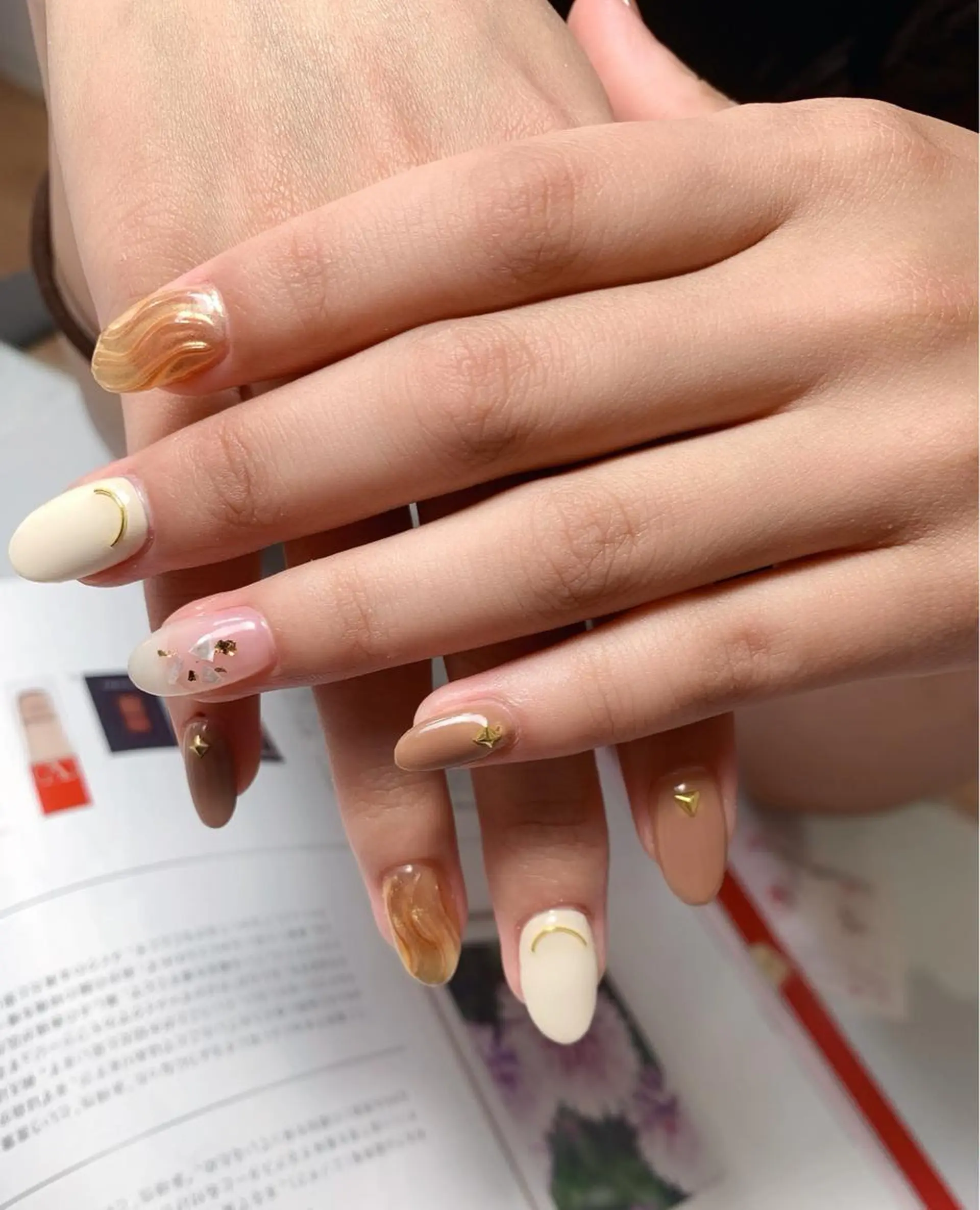 ネイル 💅E•U•B NAIL🌹所属・横浜市中区曙町 ネイルE·U·Bのネイルデザイン