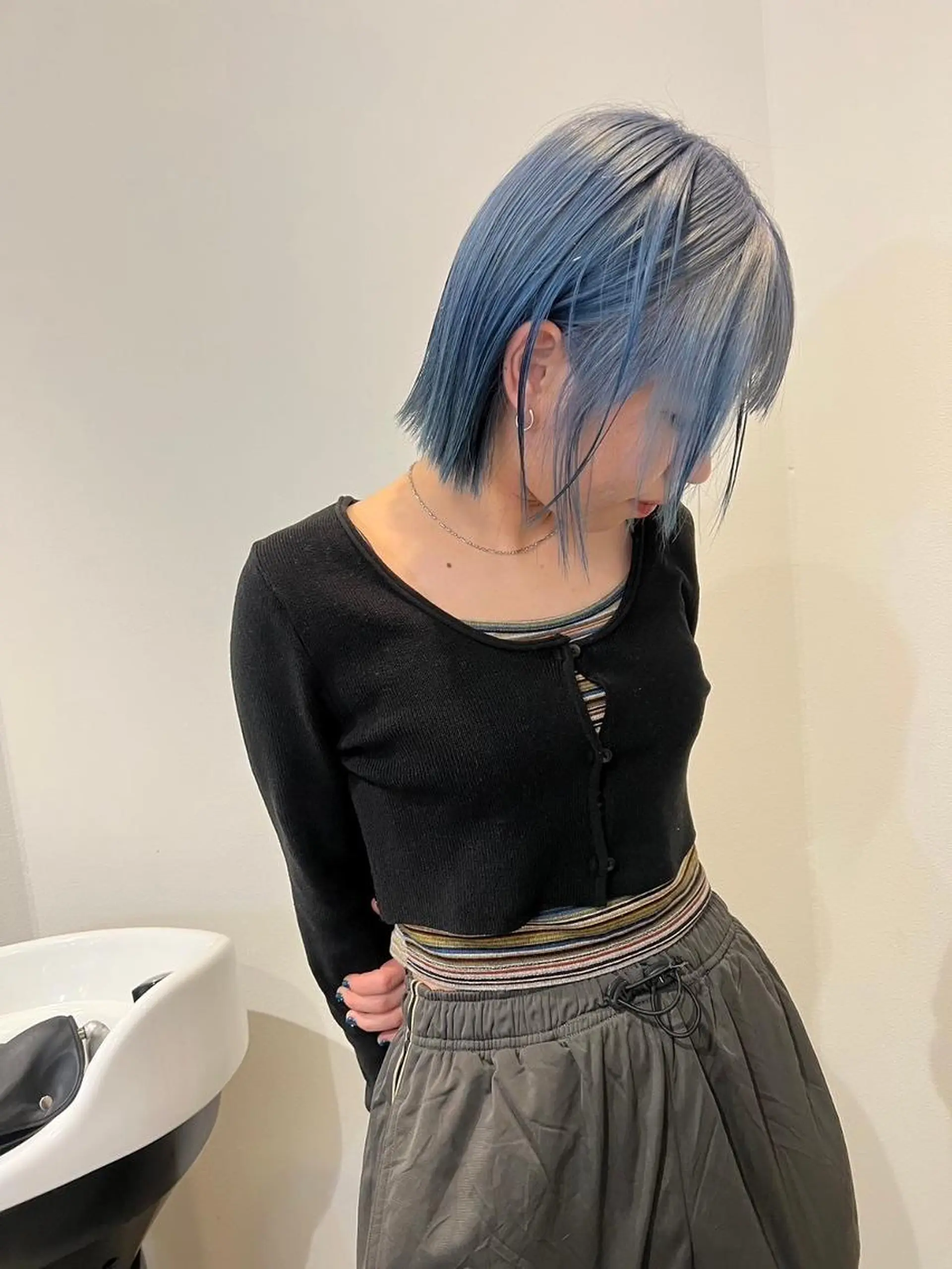 ミディアム カラー 山崎 れいなのヘアスタイル