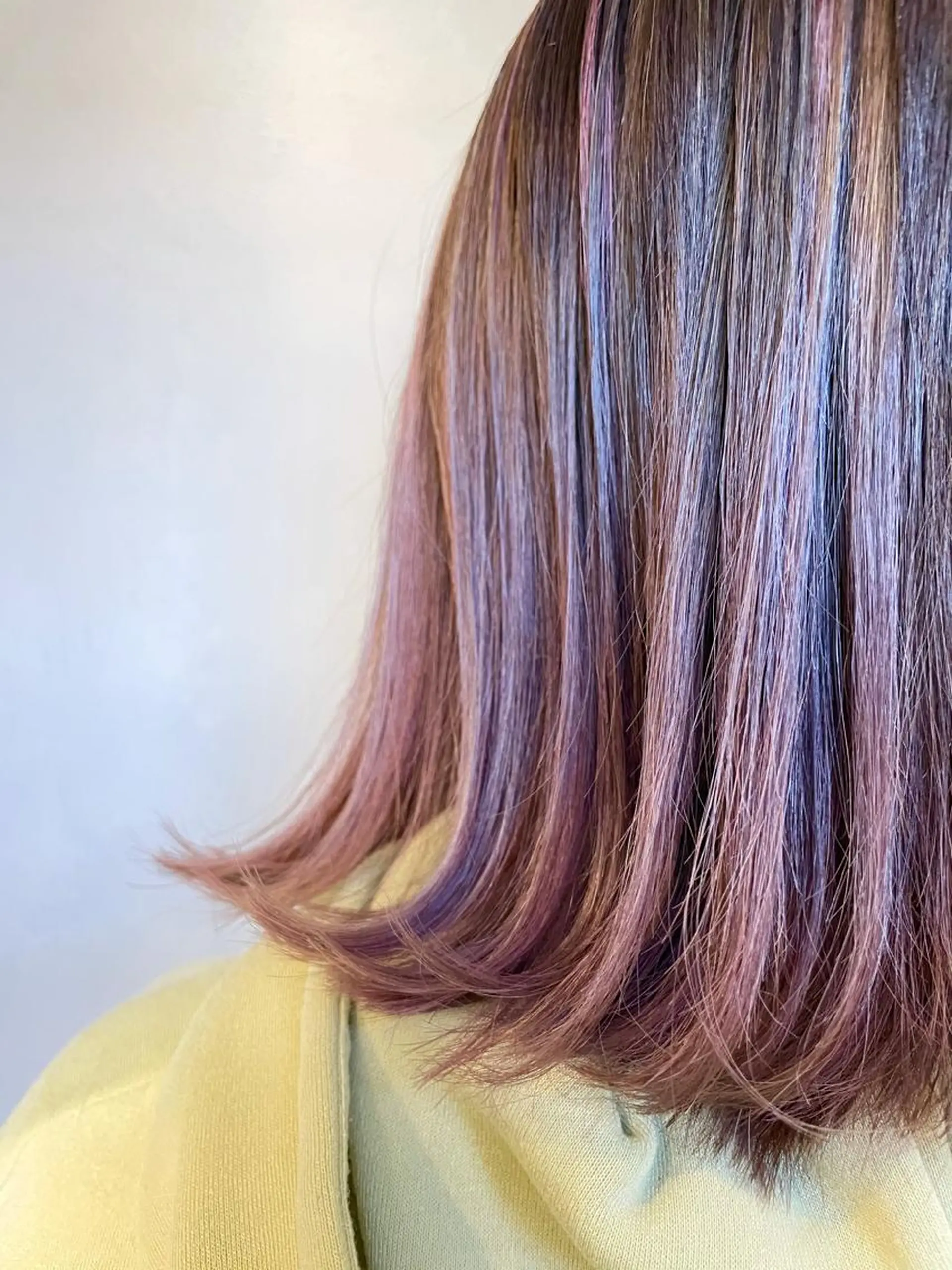 ミディアム カラー ヘアカラー ハイライトが 得意なニキです😊のヘアスタイル