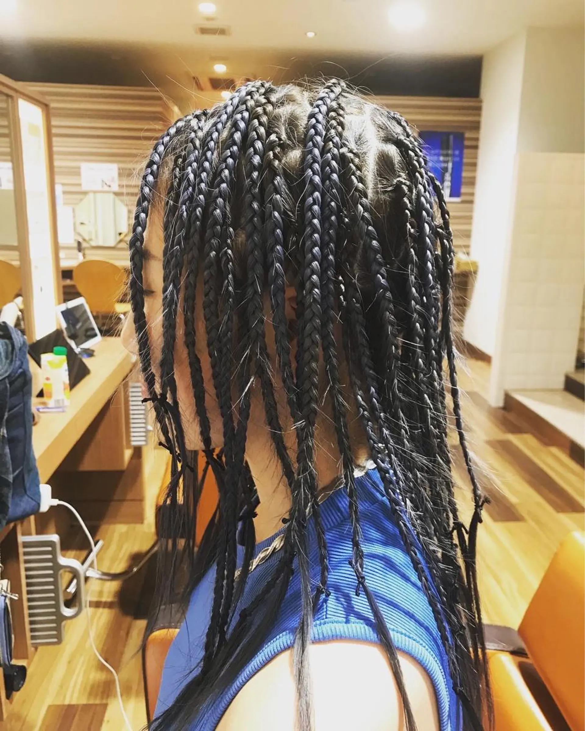 セミロング SEA BELLE YASUのヘアスタイル