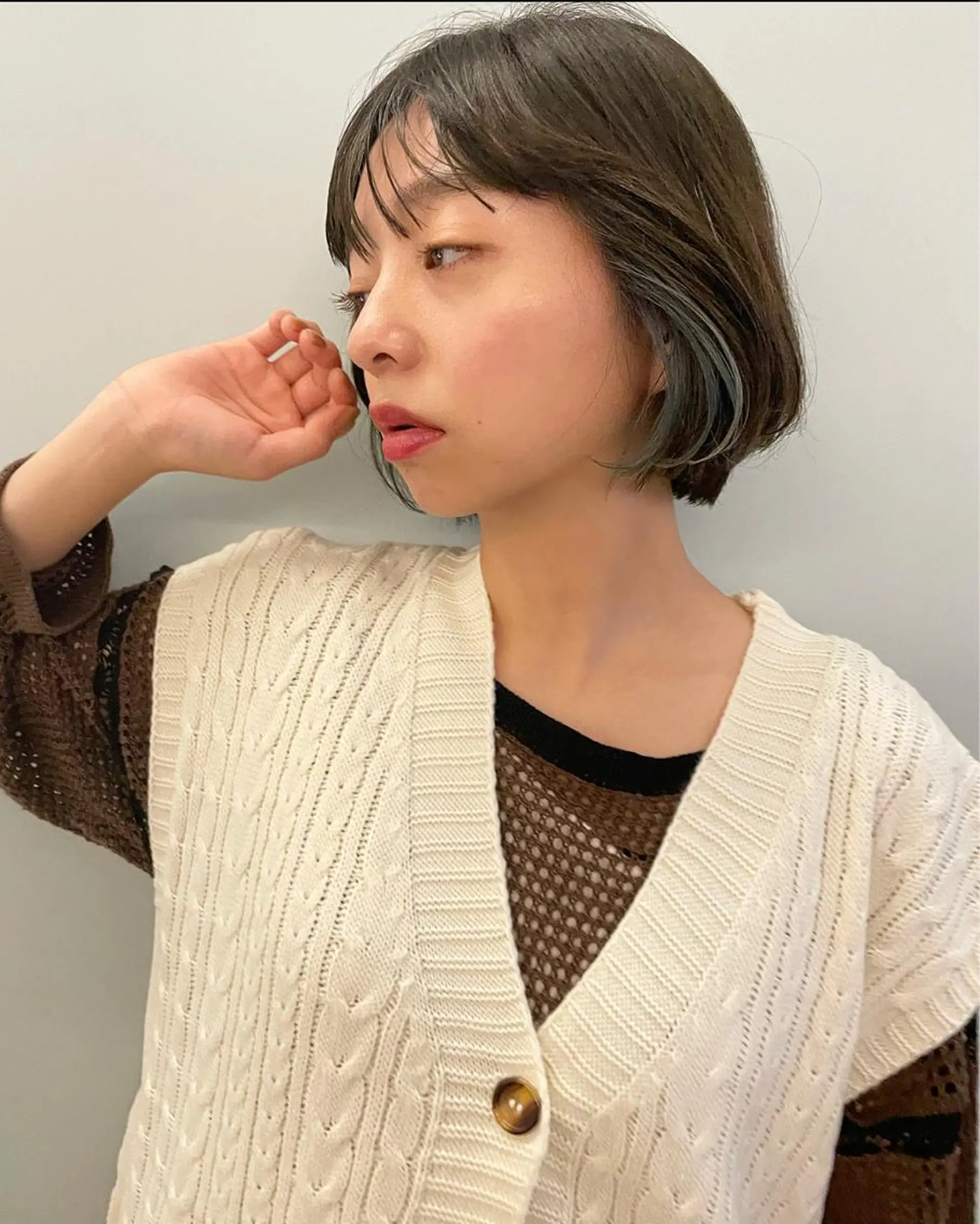 ショート カラー インナーカラー ケアブリーチ/ エクステ/レイヤーのヘアスタイル