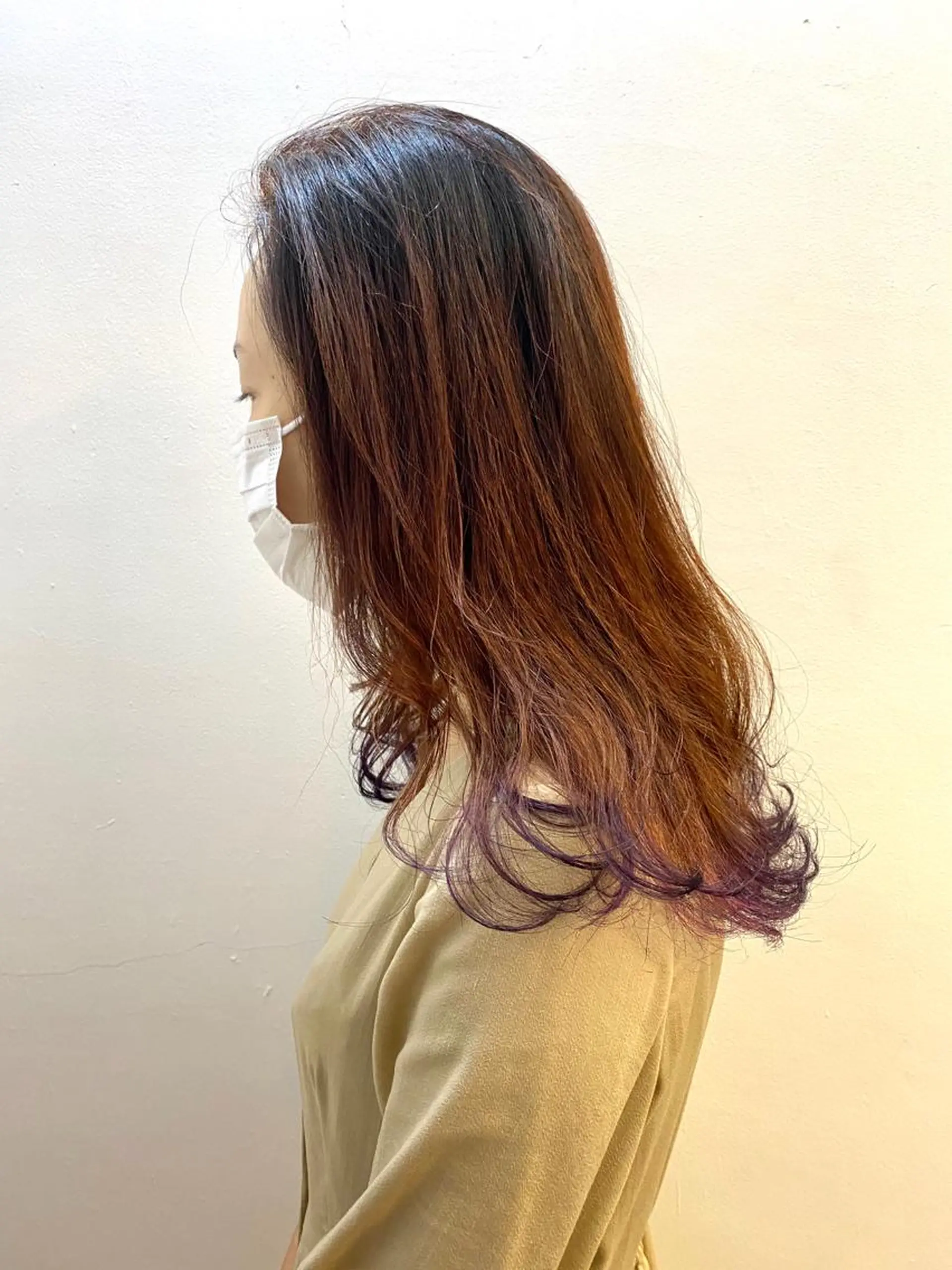 セミロング カラー 艶髪カラー&ウルフ フルカワ ヒロズミのヘアスタイル