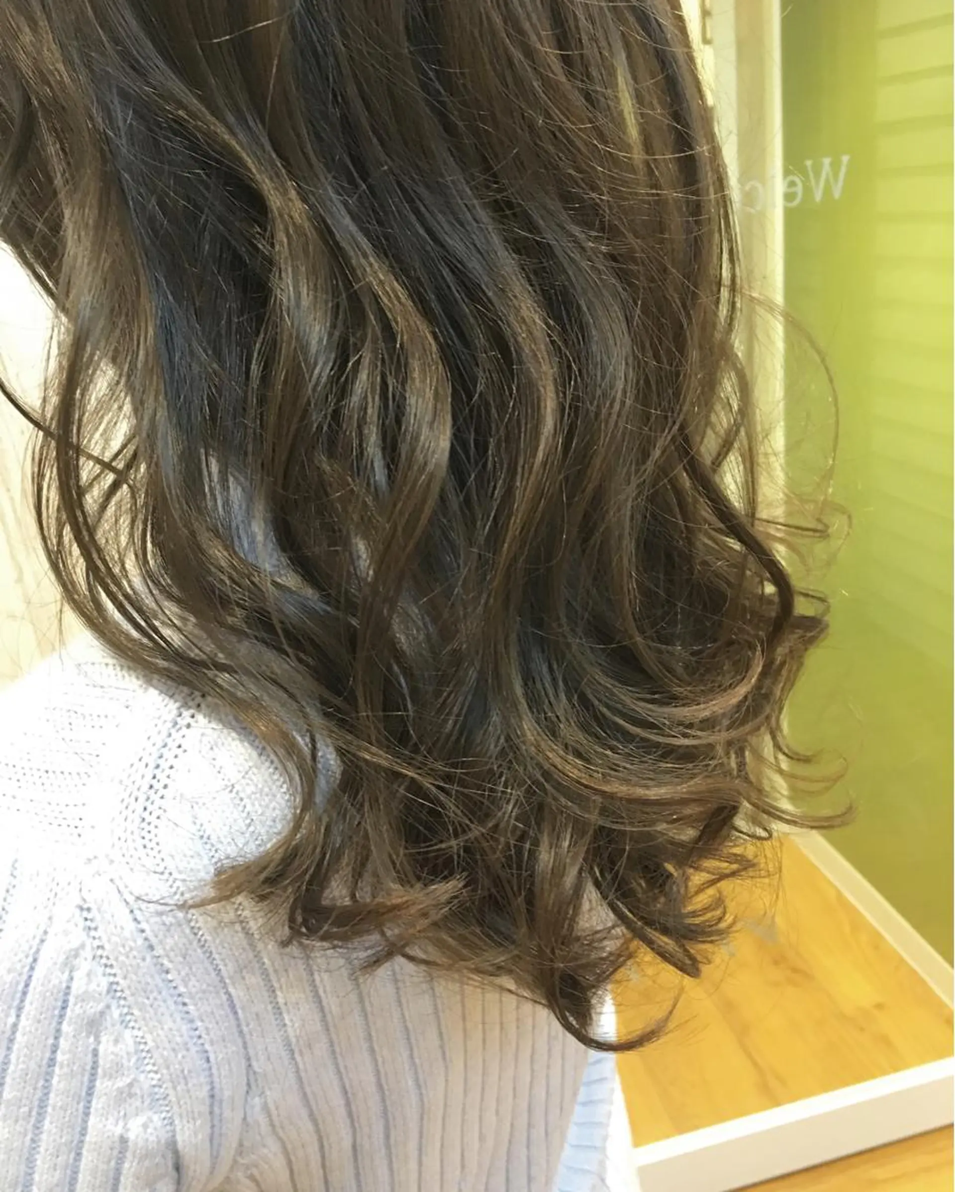 カラー グレージュ イルミナカラー 松田 和樹のヘアスタイル