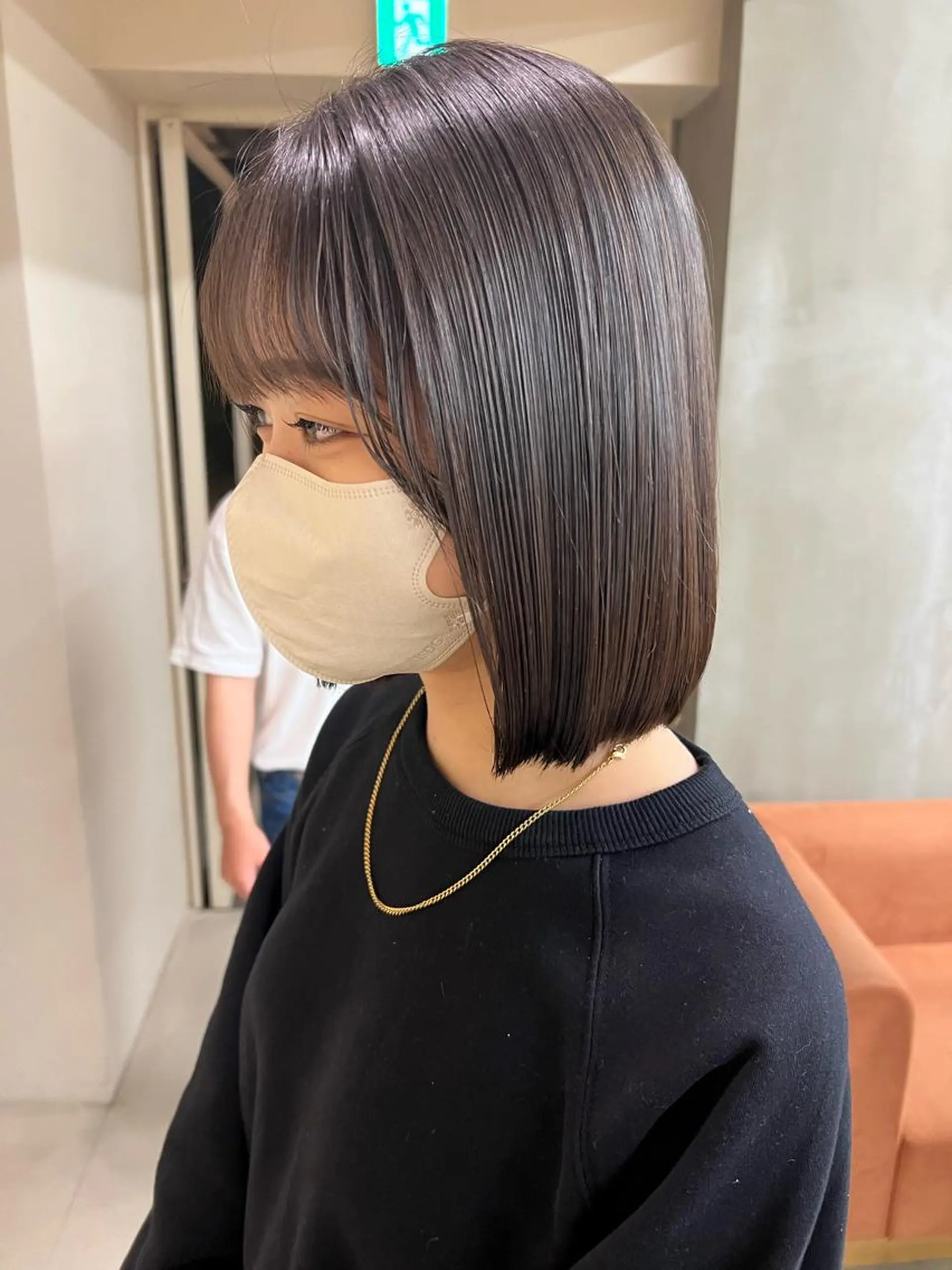 ミディアム 縮毛矯正 ヘアカラー トリートメント kento レイヤーカットのヘアスタイル