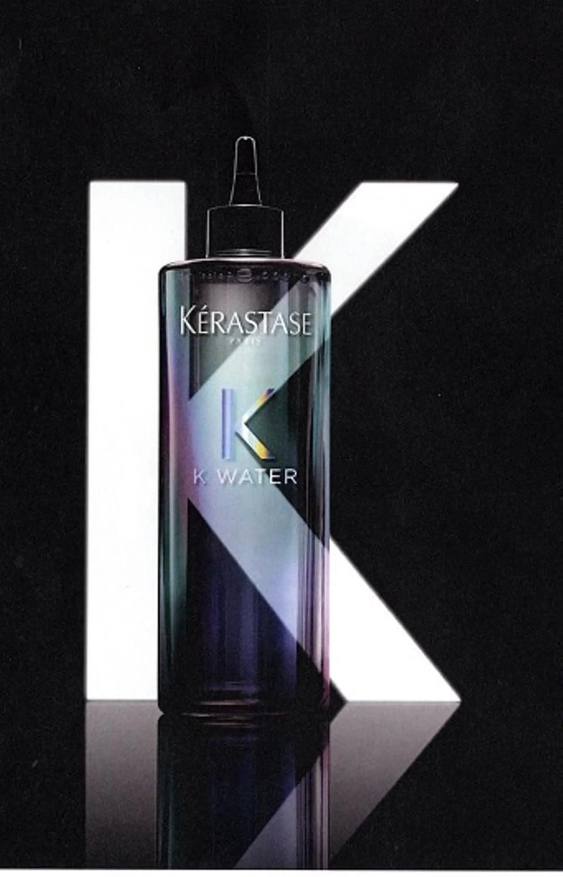 カラー バレイヤージュ ブルーカラー ブルージュ グレージュ メッシュ N° aria 三軒茶屋のヘアスタイル