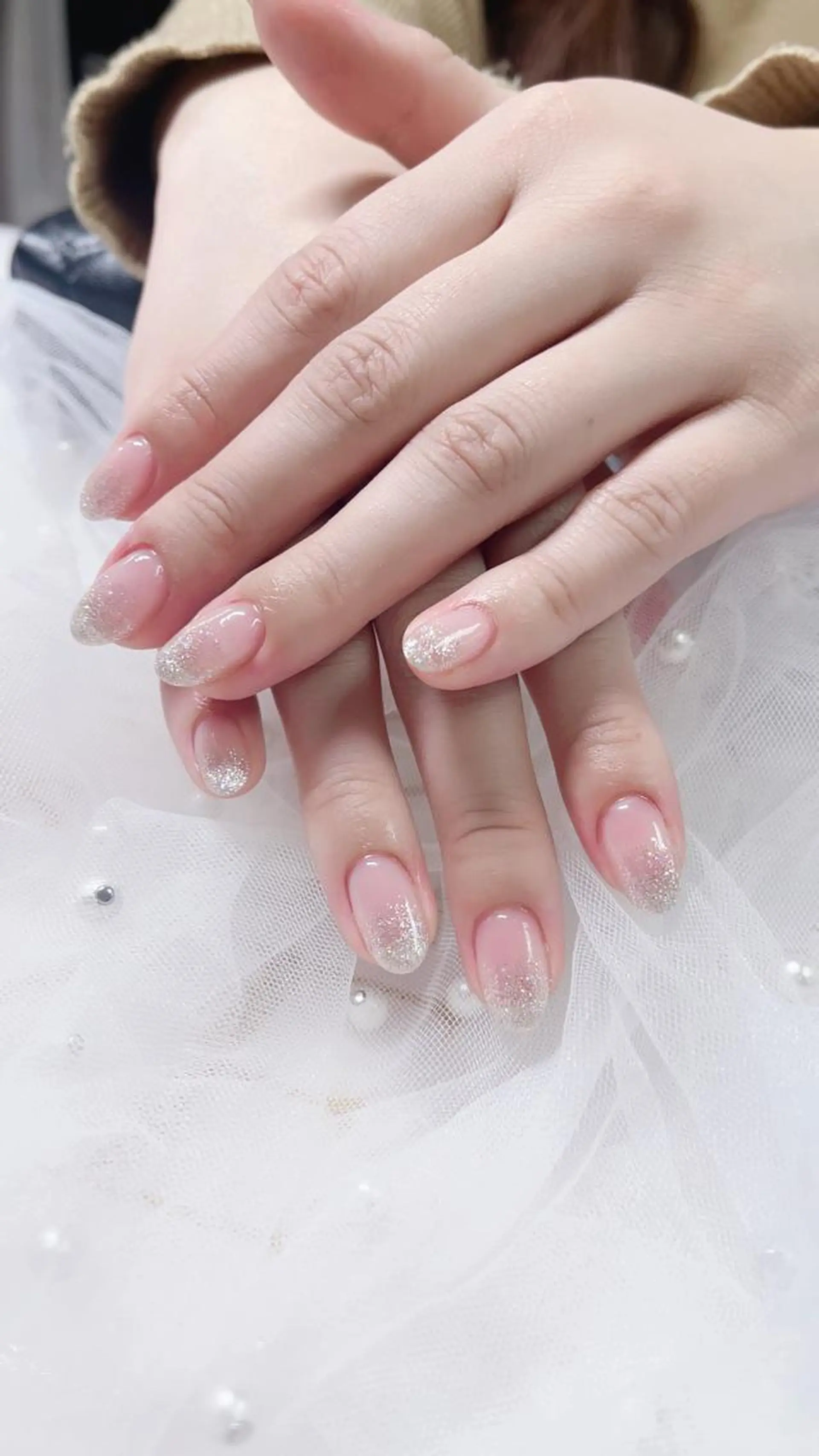 カラー ハンドネイル Luana nail  salon所属・ルアナ ネイルサロンのネイルデザイン