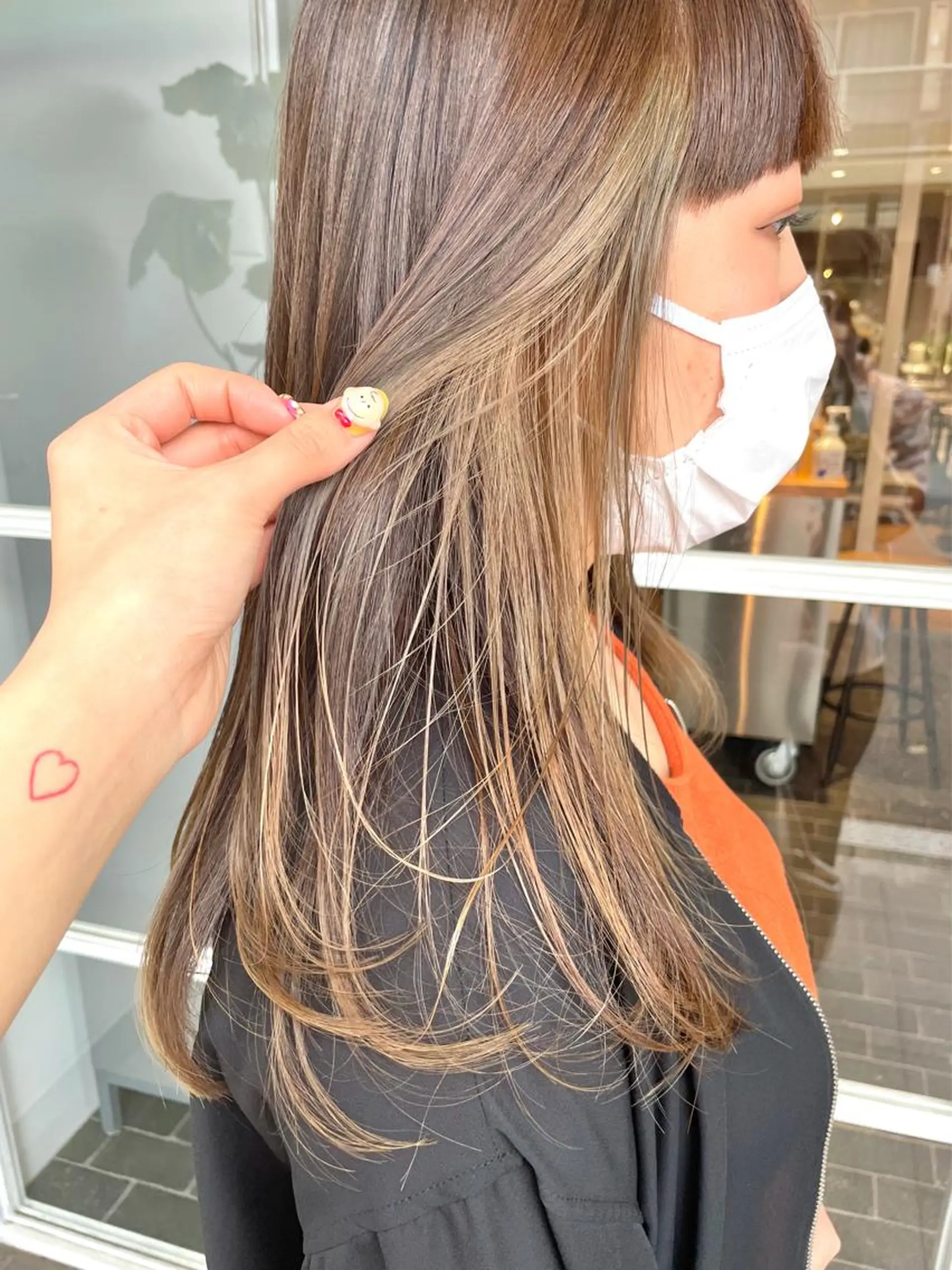 ロング カラー 🌈🌸あおき みちる🌟💗のヘアスタイル