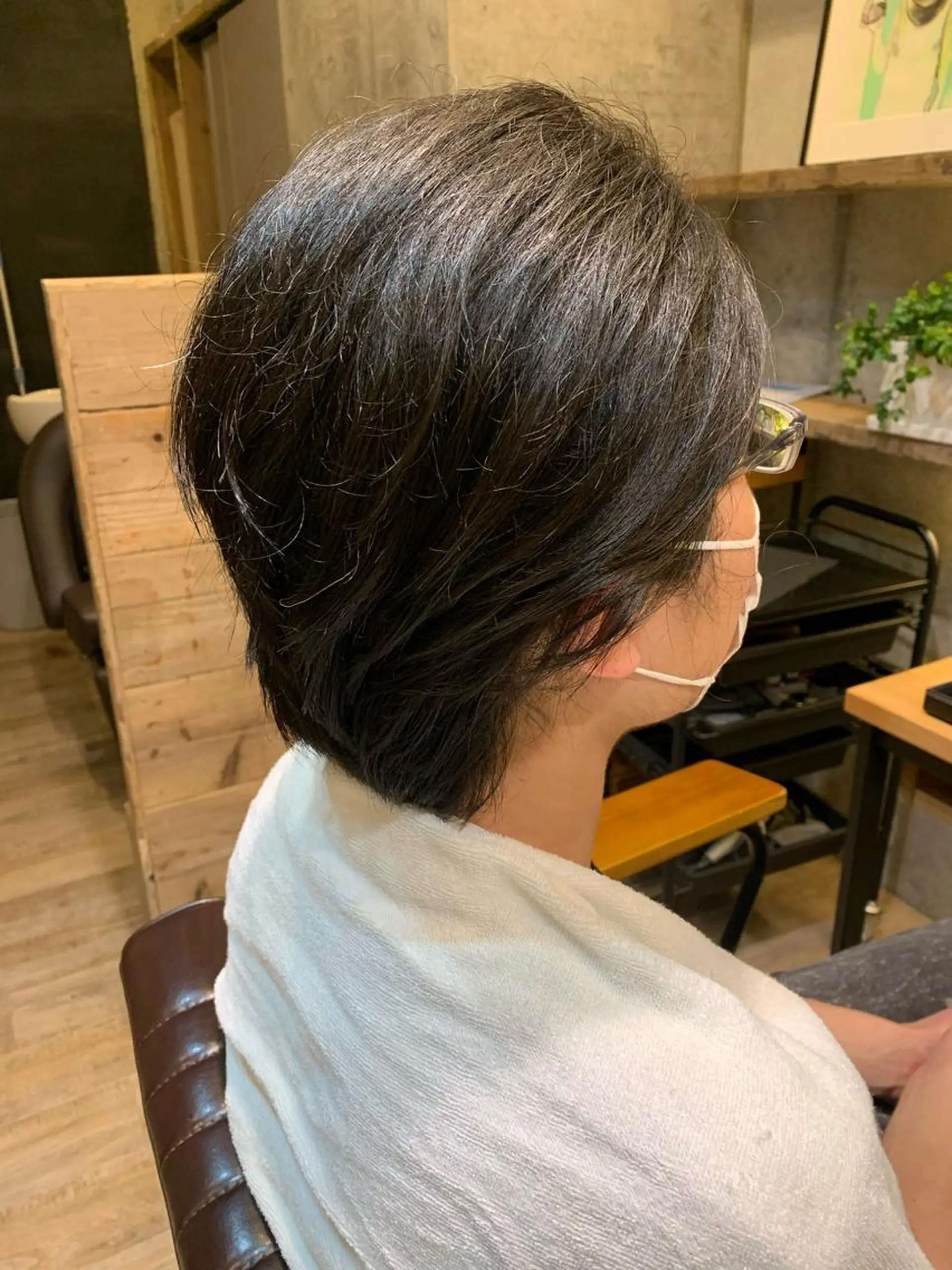 メンズ メンズ韓国風 メンズウルフカット ウルフカット Regalo norte所属・岡 春奈のヘアスタイル