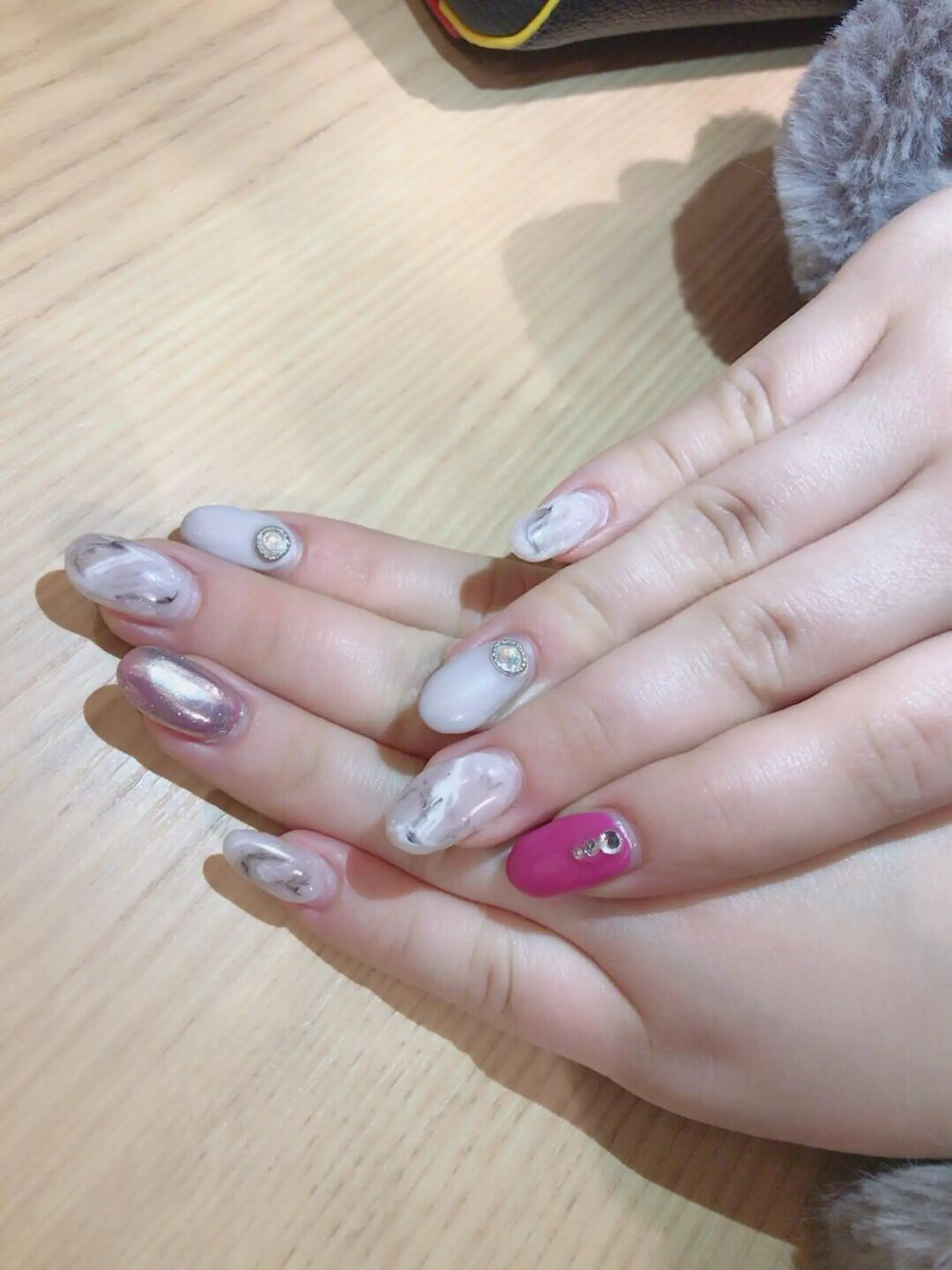 ネイル 藤 あやのネイルデザイン