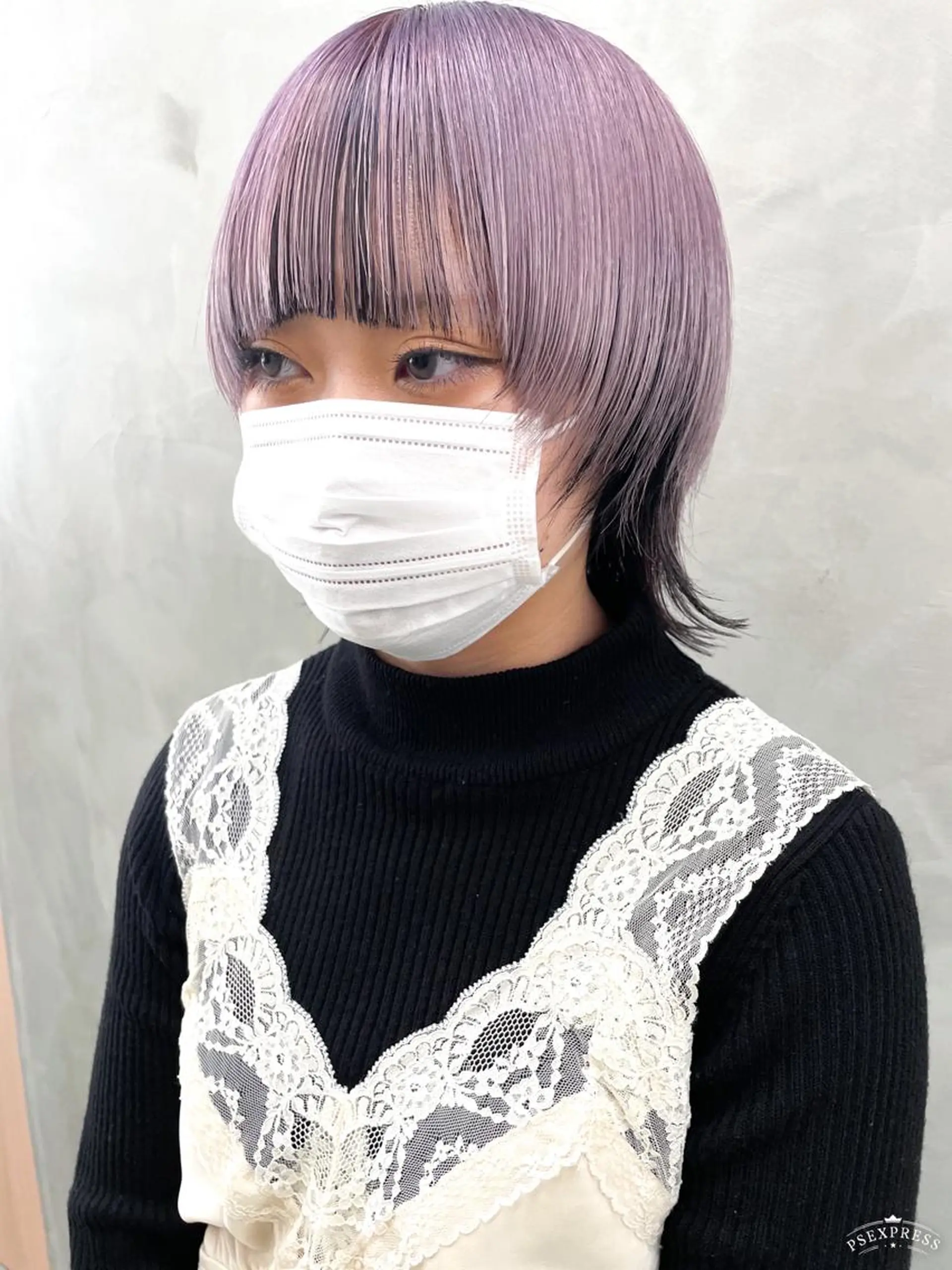 ショート nuu所属・💜ショート💜 ウルフ、ボブ二色亜美のヘアスタイル