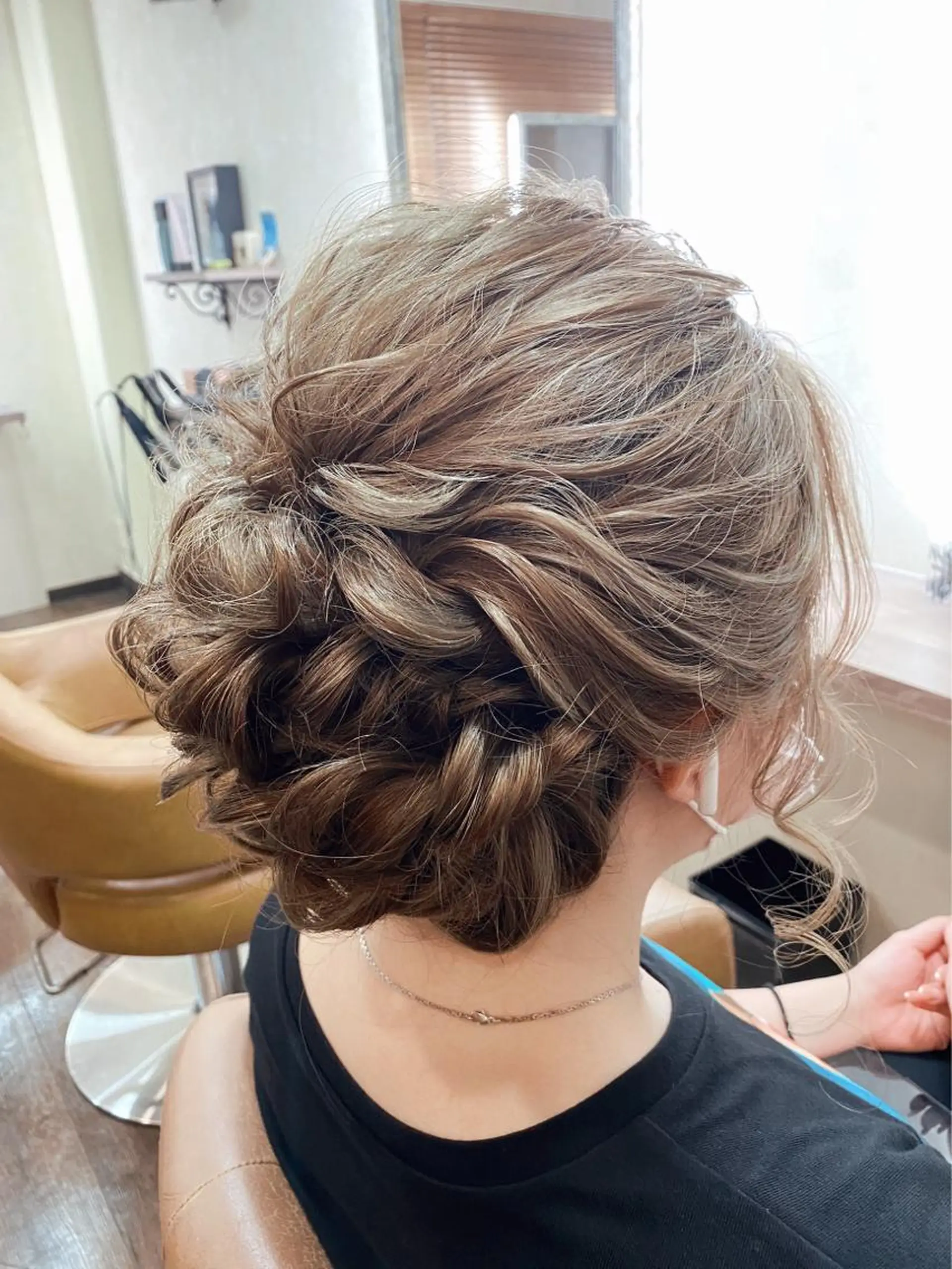 ロング ヘアアレンジ 田井中 悠紀のヘアスタイル