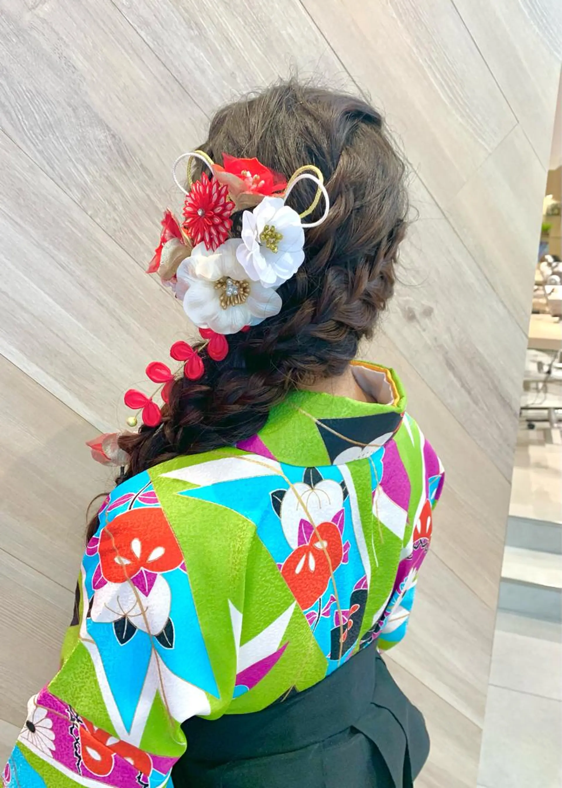 ロング みなもと ちはるのヘアスタイル