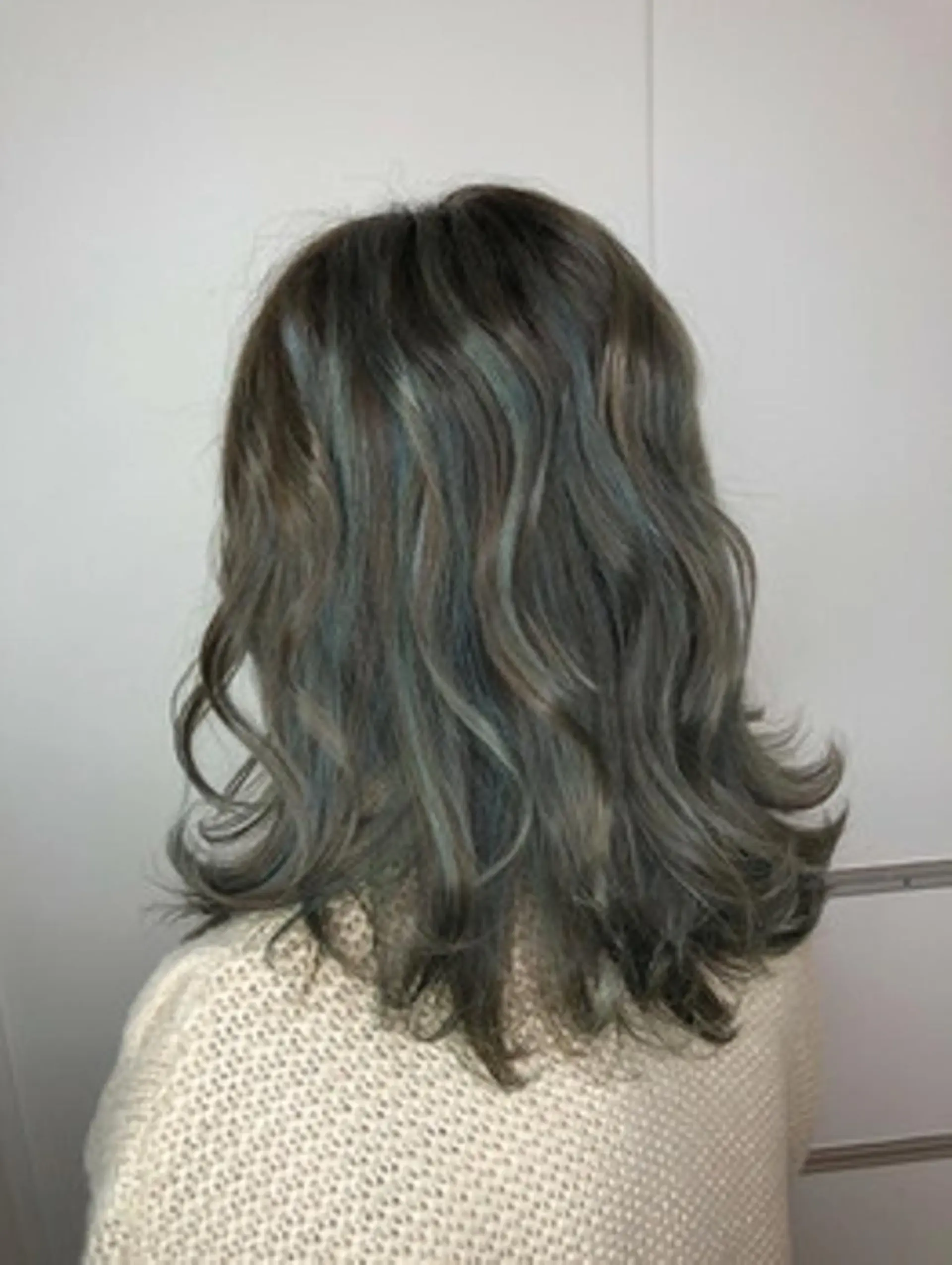 ミディアム ヘッドスパ 冨岡 千尋のヘアスタイル