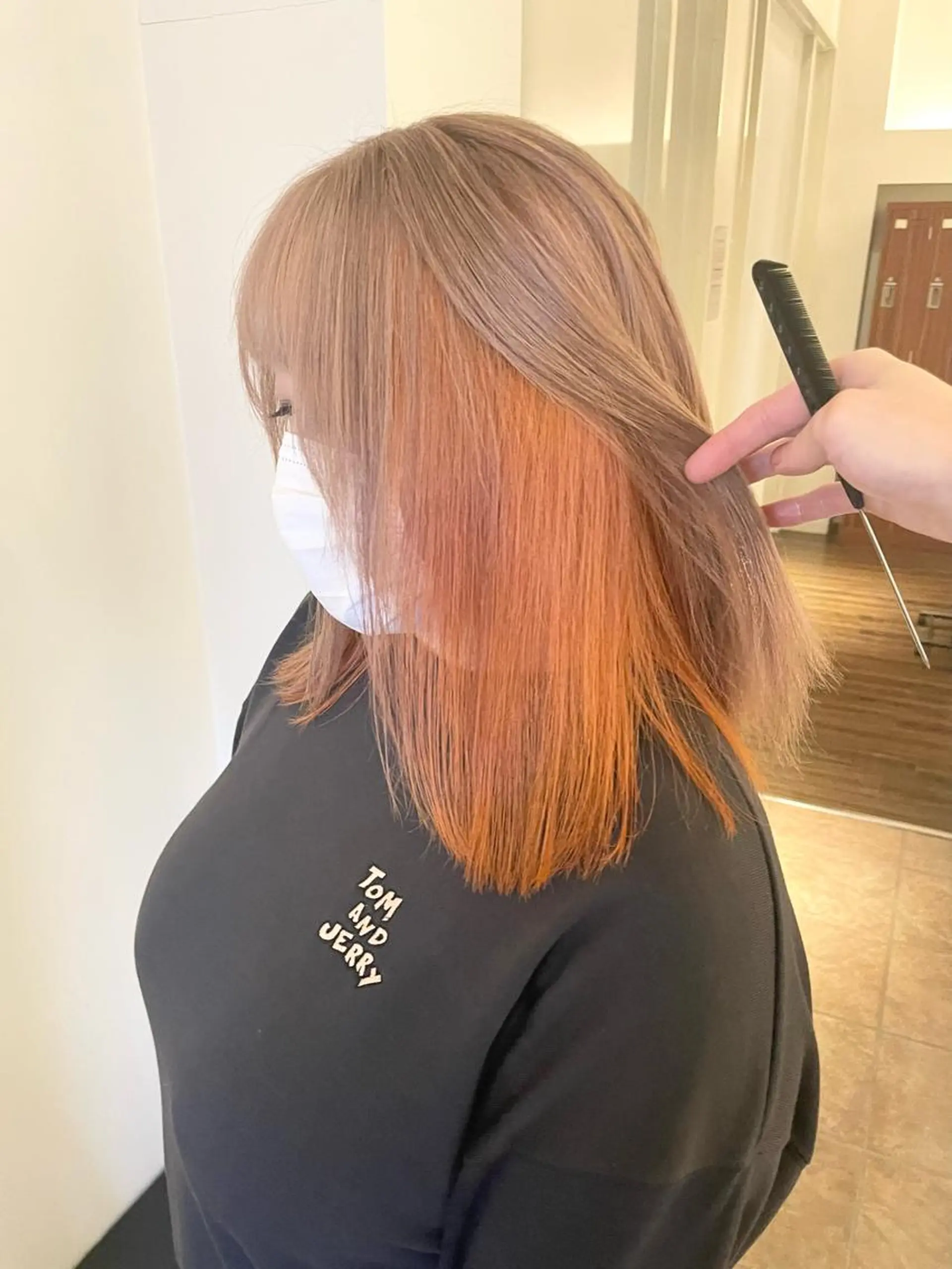 ミディアム カラー オレンジ カット ヘアカラー トリートメント ダメージレスブリーチ HIROSHIのヘアスタイル