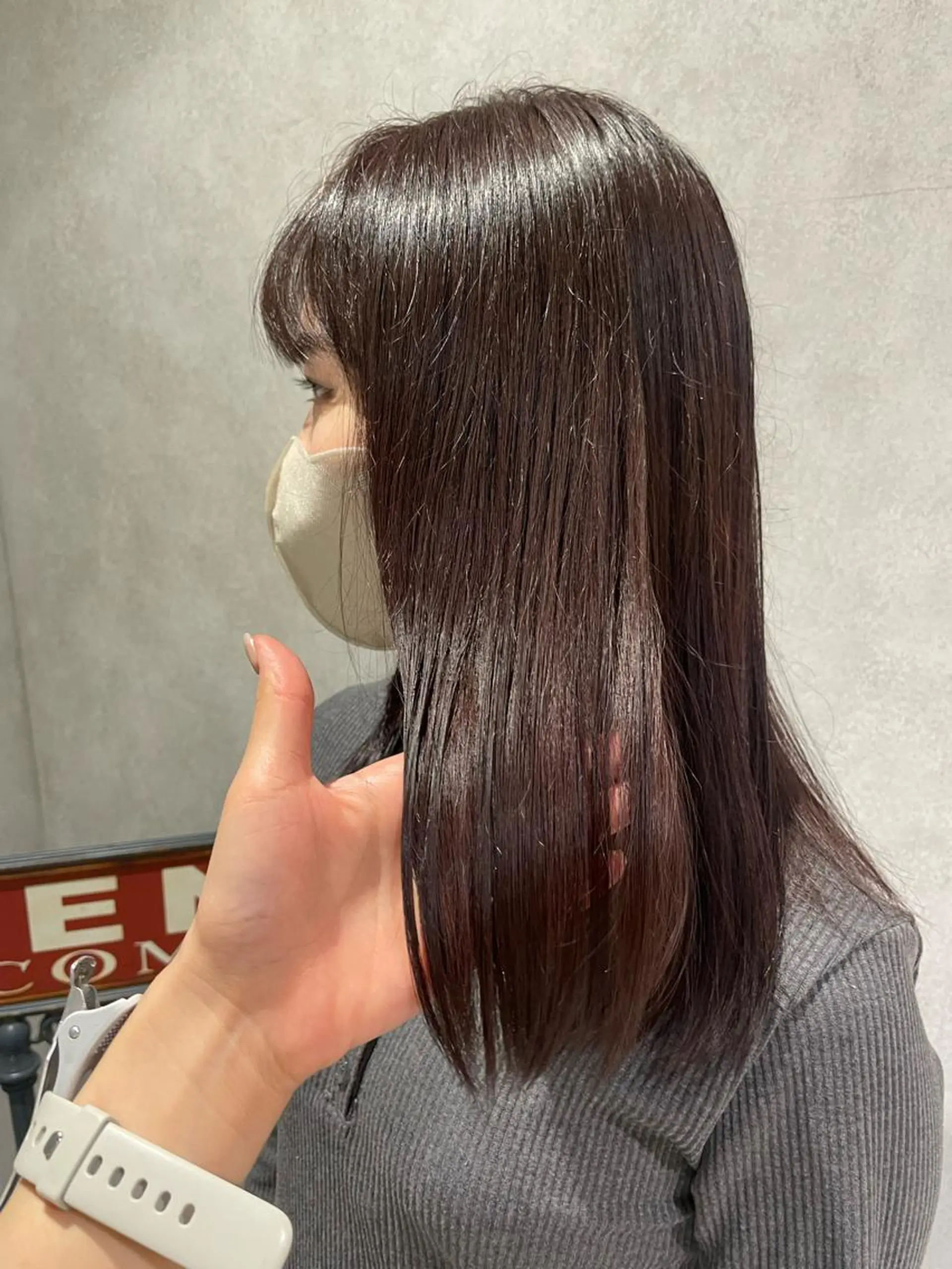 ミディアム カラー yumemiレイヤー ‎✴︎ 透明感カラーのヘアスタイル