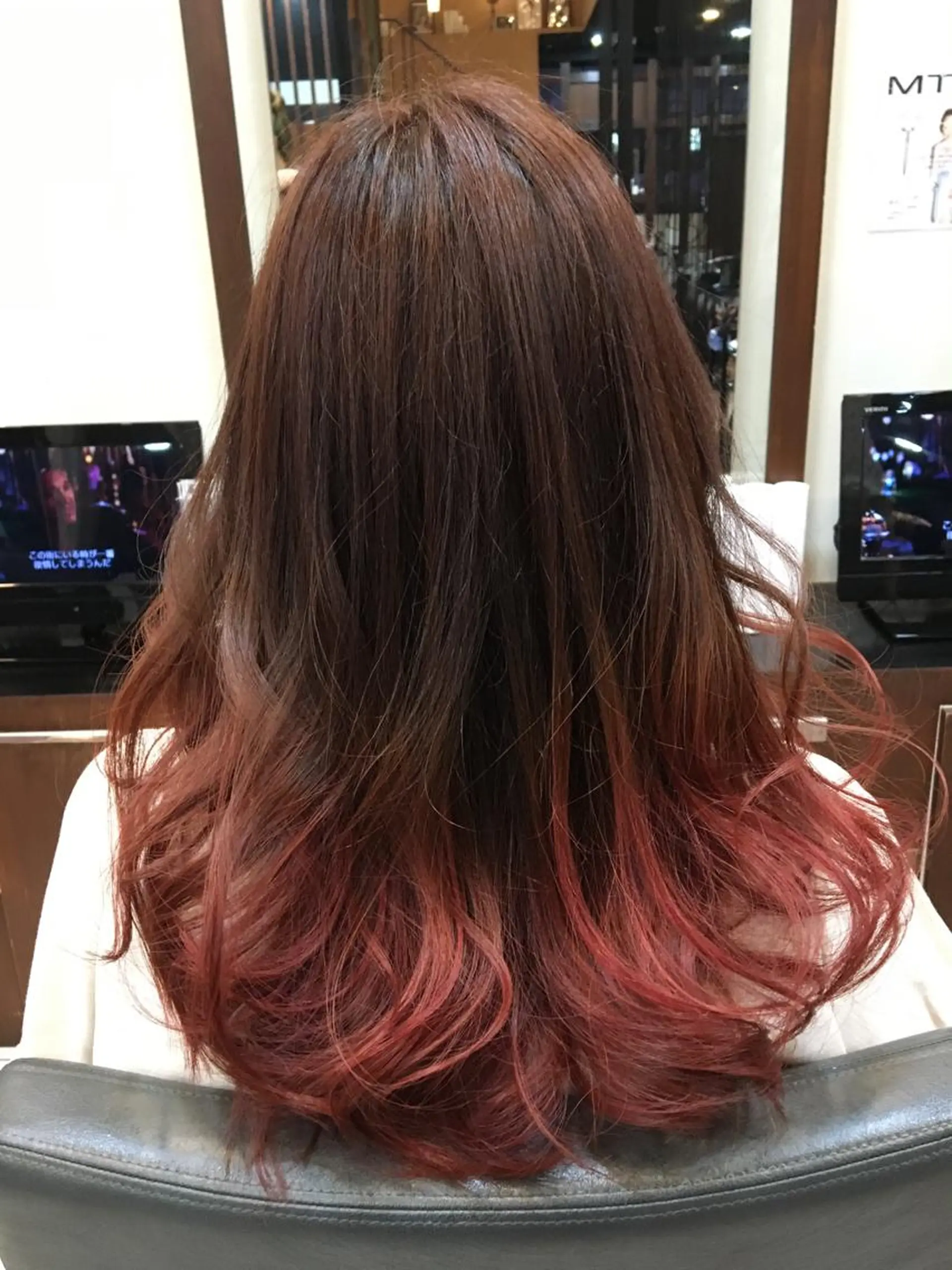 ショート ミディアム セミロング ロング カラー パーマ ヘアアレンジ メンズ キッズ ネイル まつエク MODEK's阿倍野 伊藤サダキのヘアスタイル
