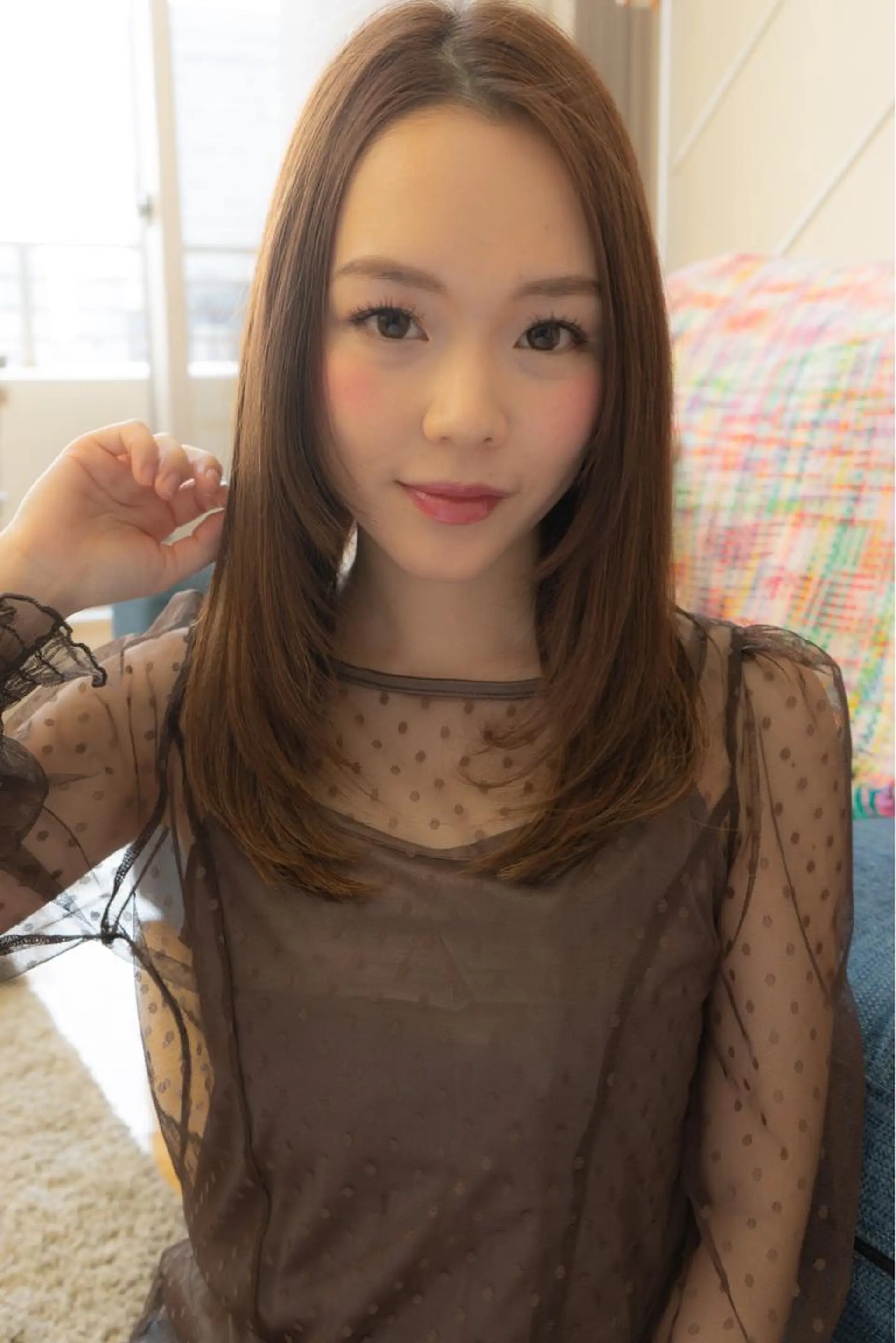 セミロング レイヤーカット 髪質改善　縮毛の達人 矢井由真のヘアスタイル