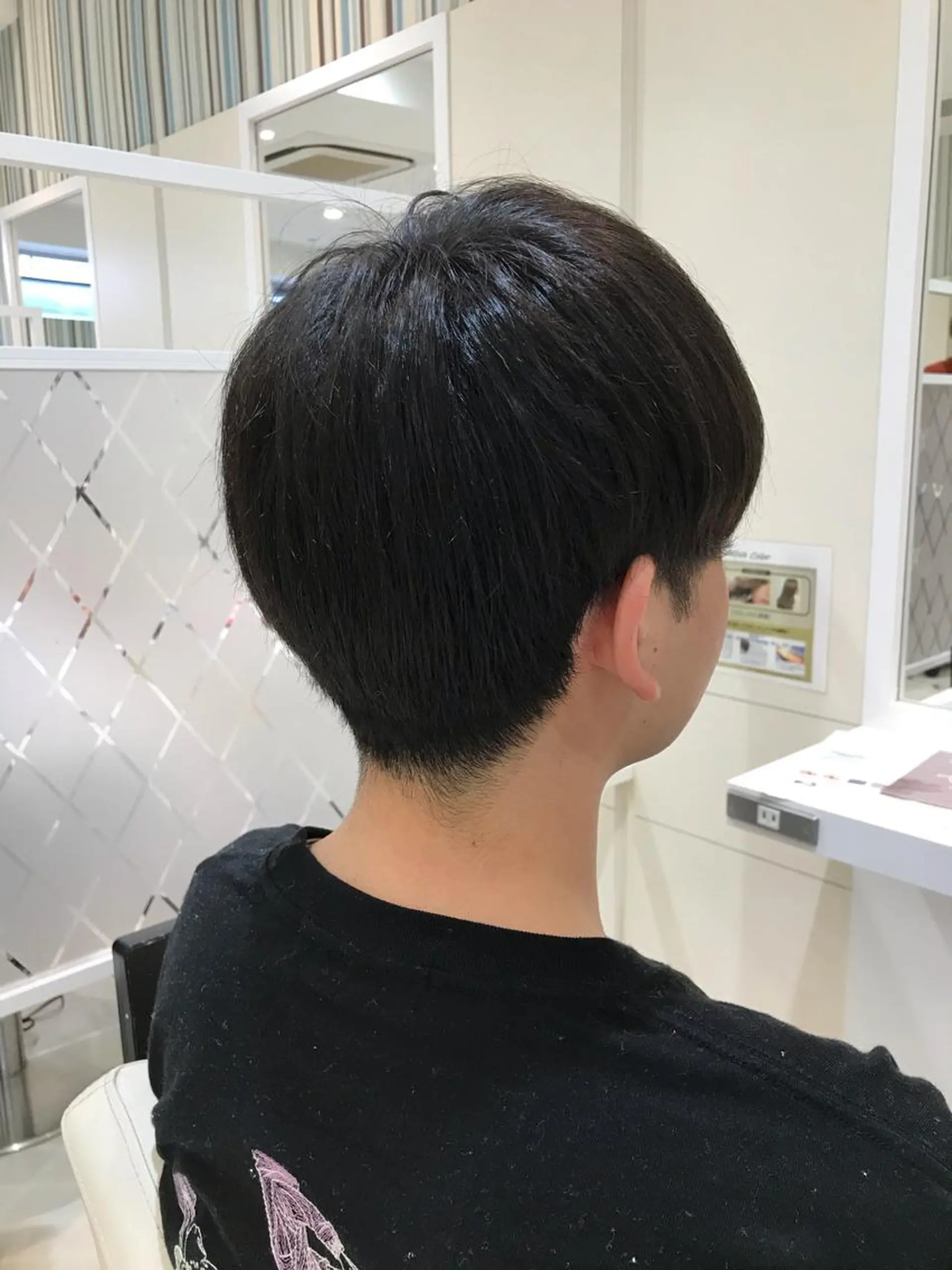 ショート メンズ 比嘉 龍佑のヘアスタイル