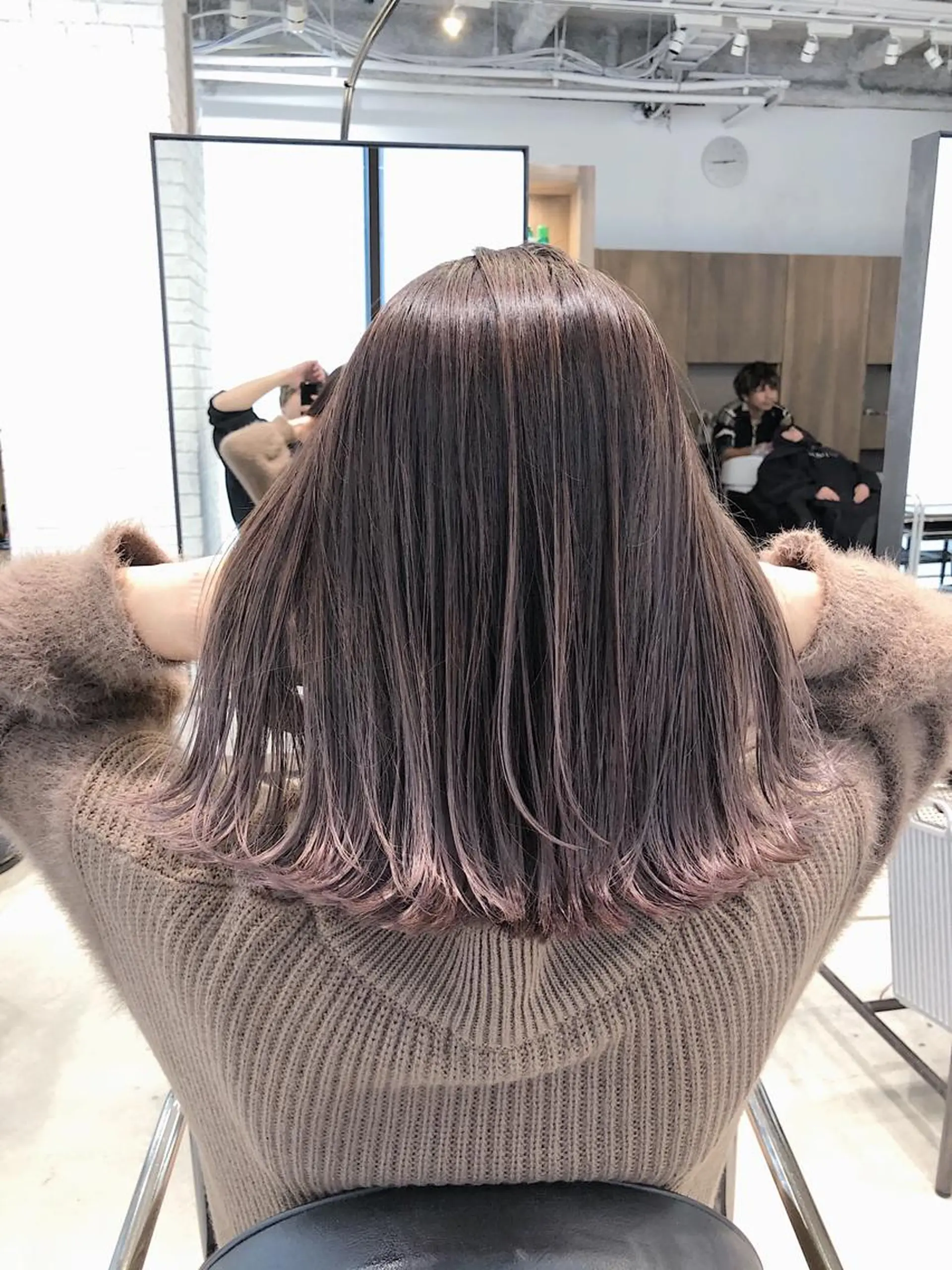 ミディアム カラー バレイヤージュ ブリーチ レイヤーカット 【t.a.g（タグ）】所属・ノンダメージ髪質改善 カラー💎/KURAのヘアスタイル