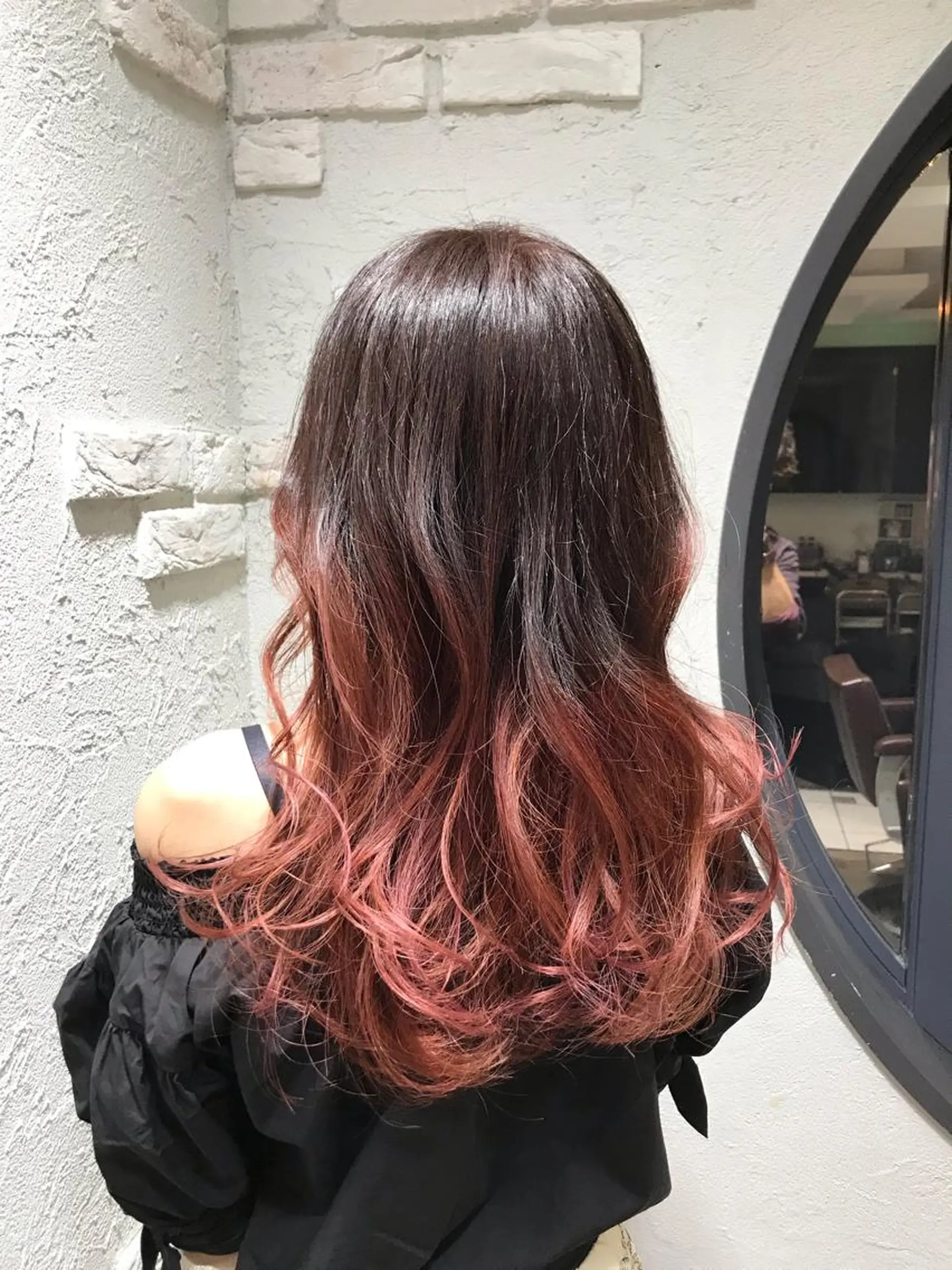 ロング カラー パーマ ヘアアレンジ グラデーションカラー ピンクカラー ヘアカラー トリートメント ace share salon所属・桑原 祥のヘアスタイル