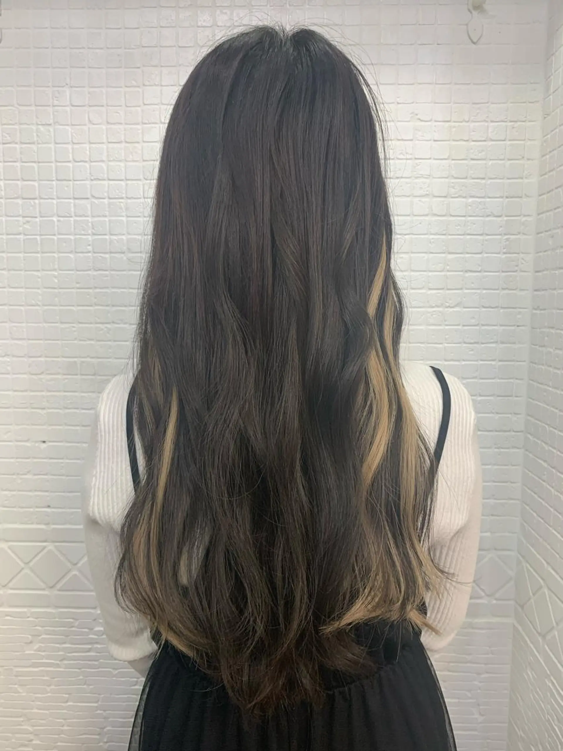 ロング エクステ アンククロス青山店所属・ANKHCROSS りりあのヘアスタイル