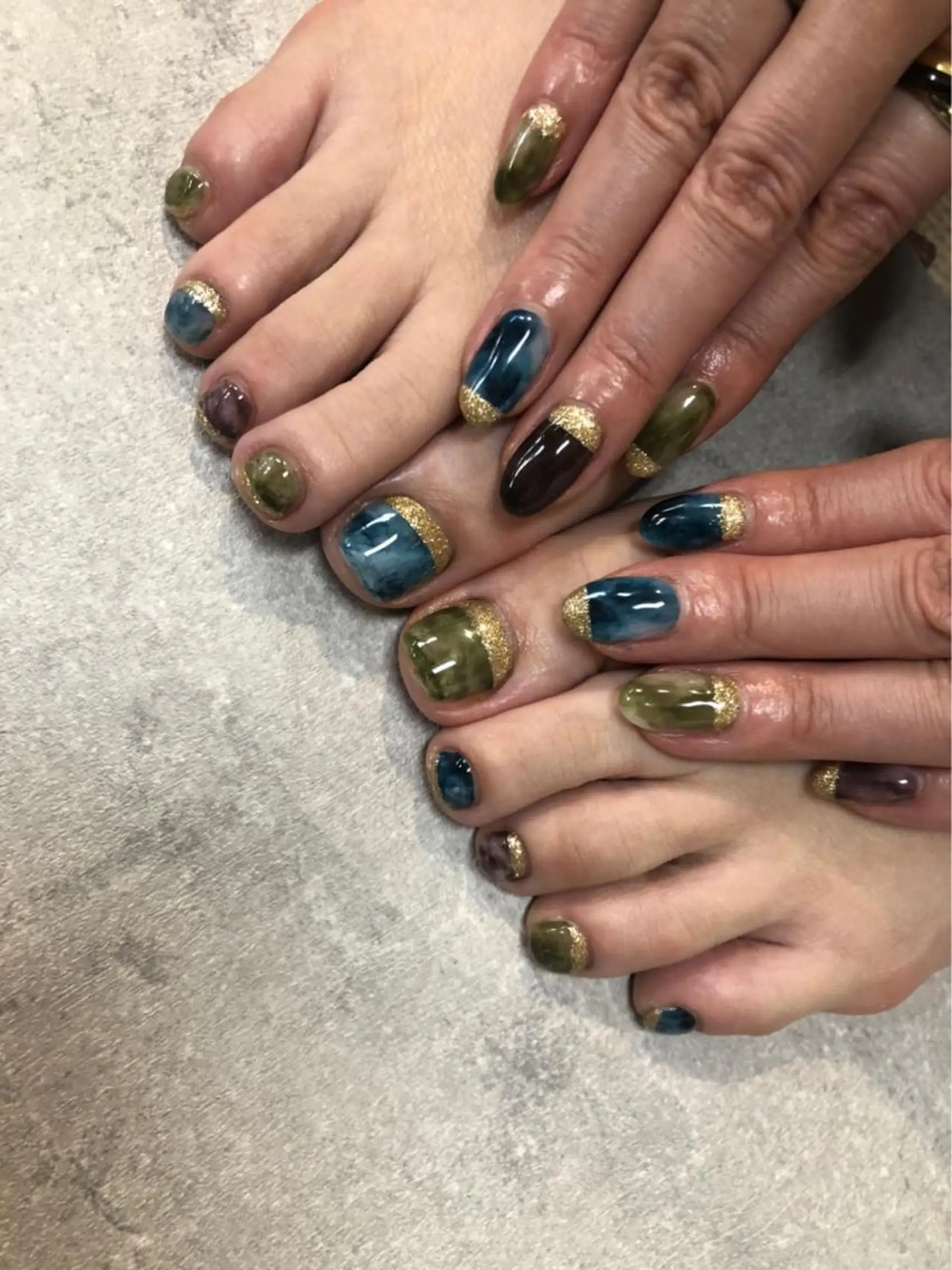 ネイル おそろいネイル ニュアンスネイル ハンドネイル ハンドケア FASTNAIL PLUS 新宿店のネイルデザイン