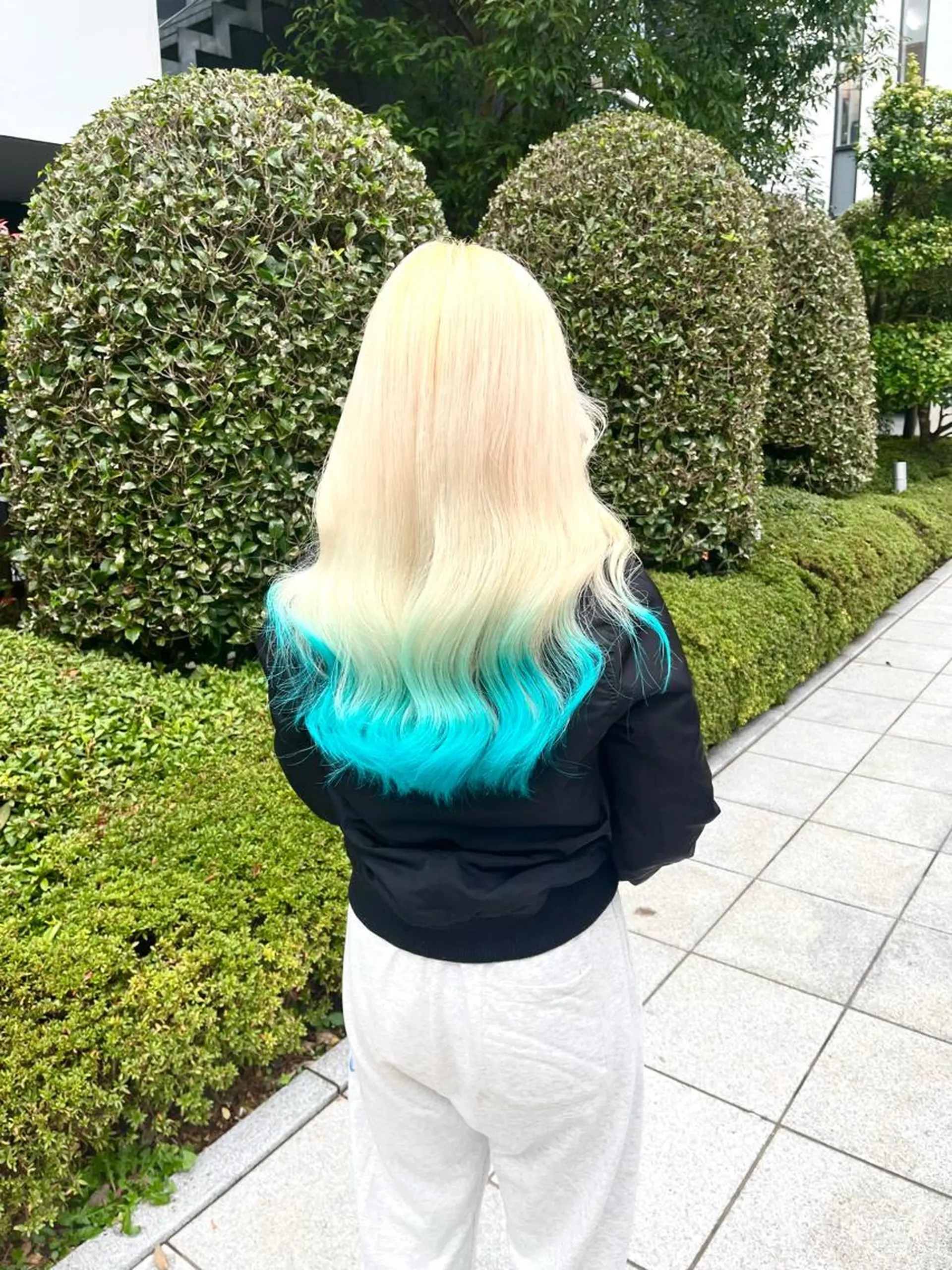 ロング カラー ヘアアレンジ ヘアカラー トリートメント ヘアセット 🩶【推しハイトーン 】yuzu🩶のヘアスタイル