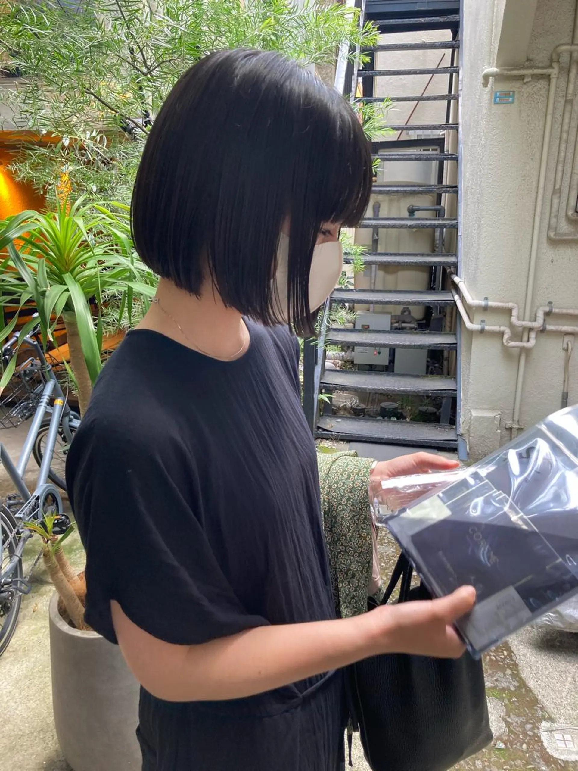 ショート ボブ 金田 夏野のヘアスタイル