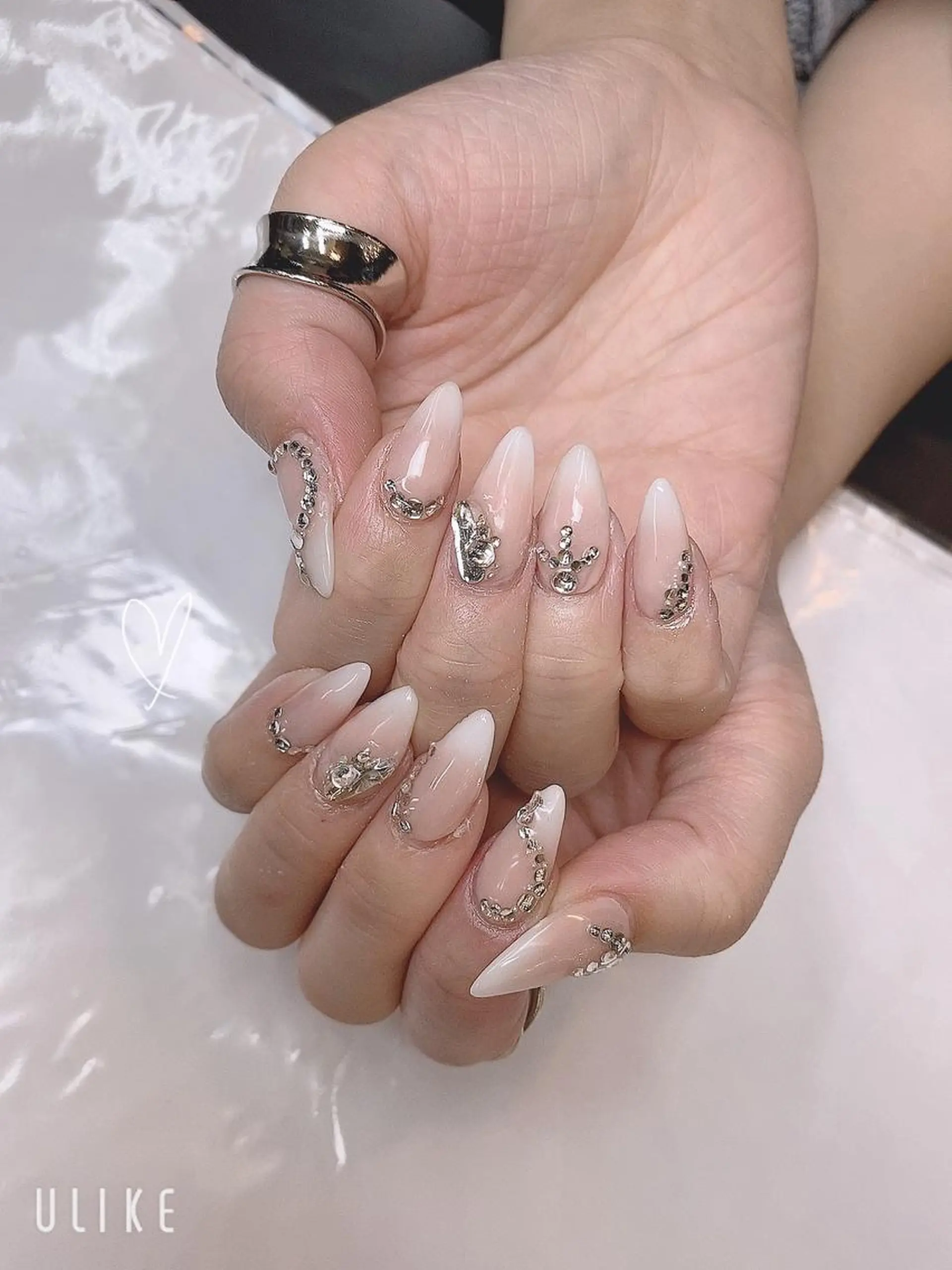 ネイル ハンドネイル ニコ ニコのネイルデザイン