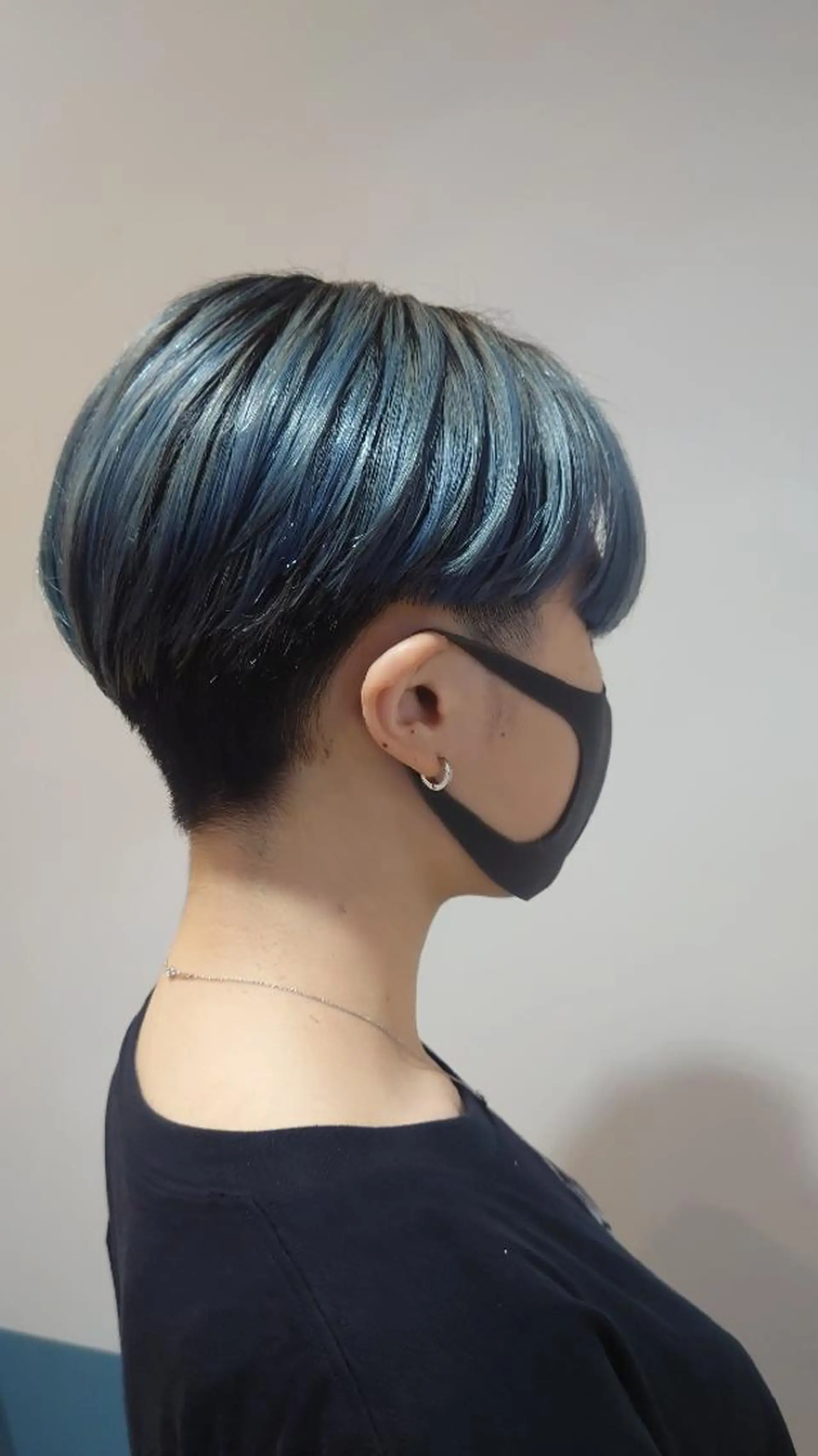 ショート カラー ブルーカラー カット トリートメント CESLIONS祐天寺所属・田中将平【 サロンマネージャー】のヘアスタイル