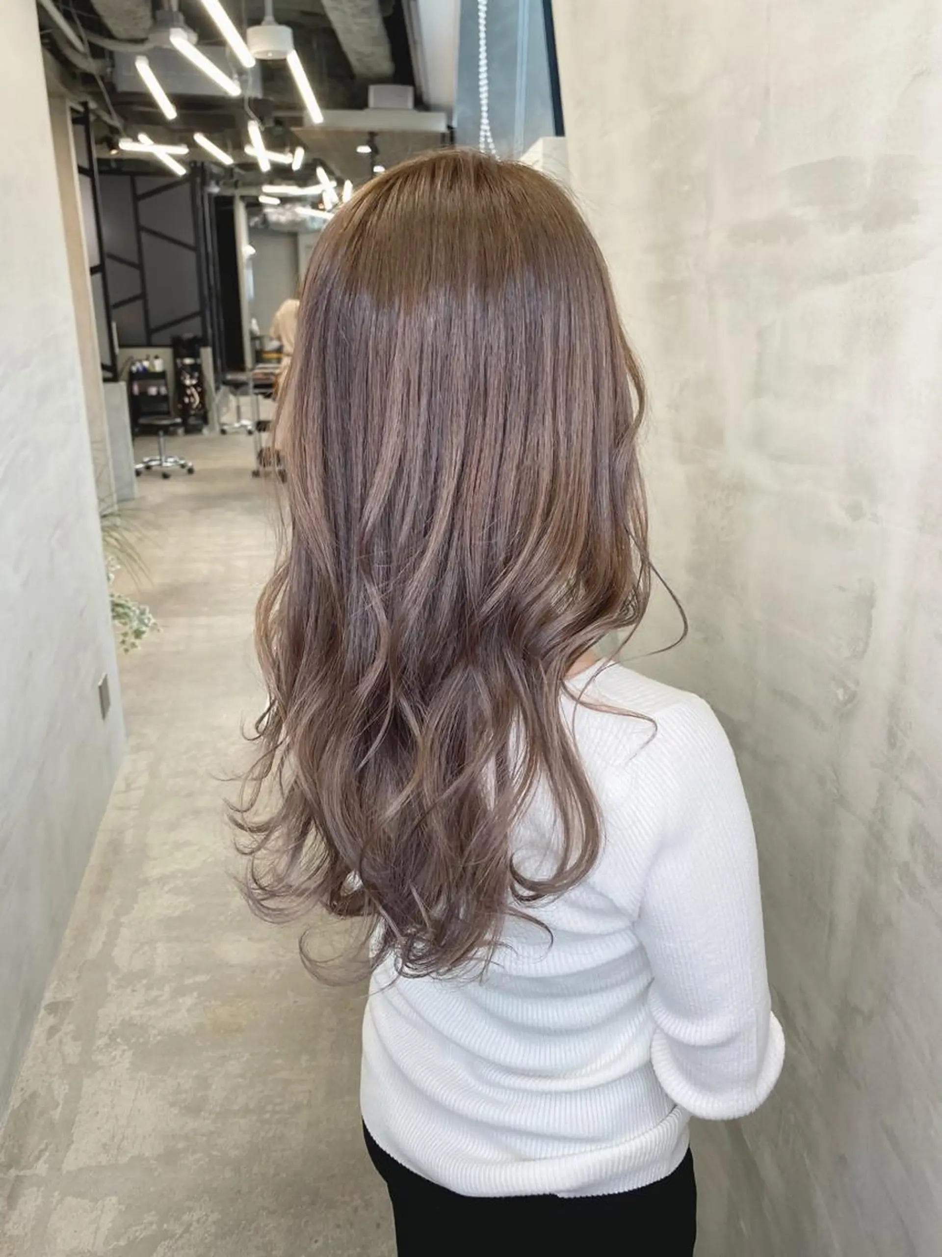 セミロング カラー あざと可愛い❤️ 髪質整形💊 輝のヘアスタイル