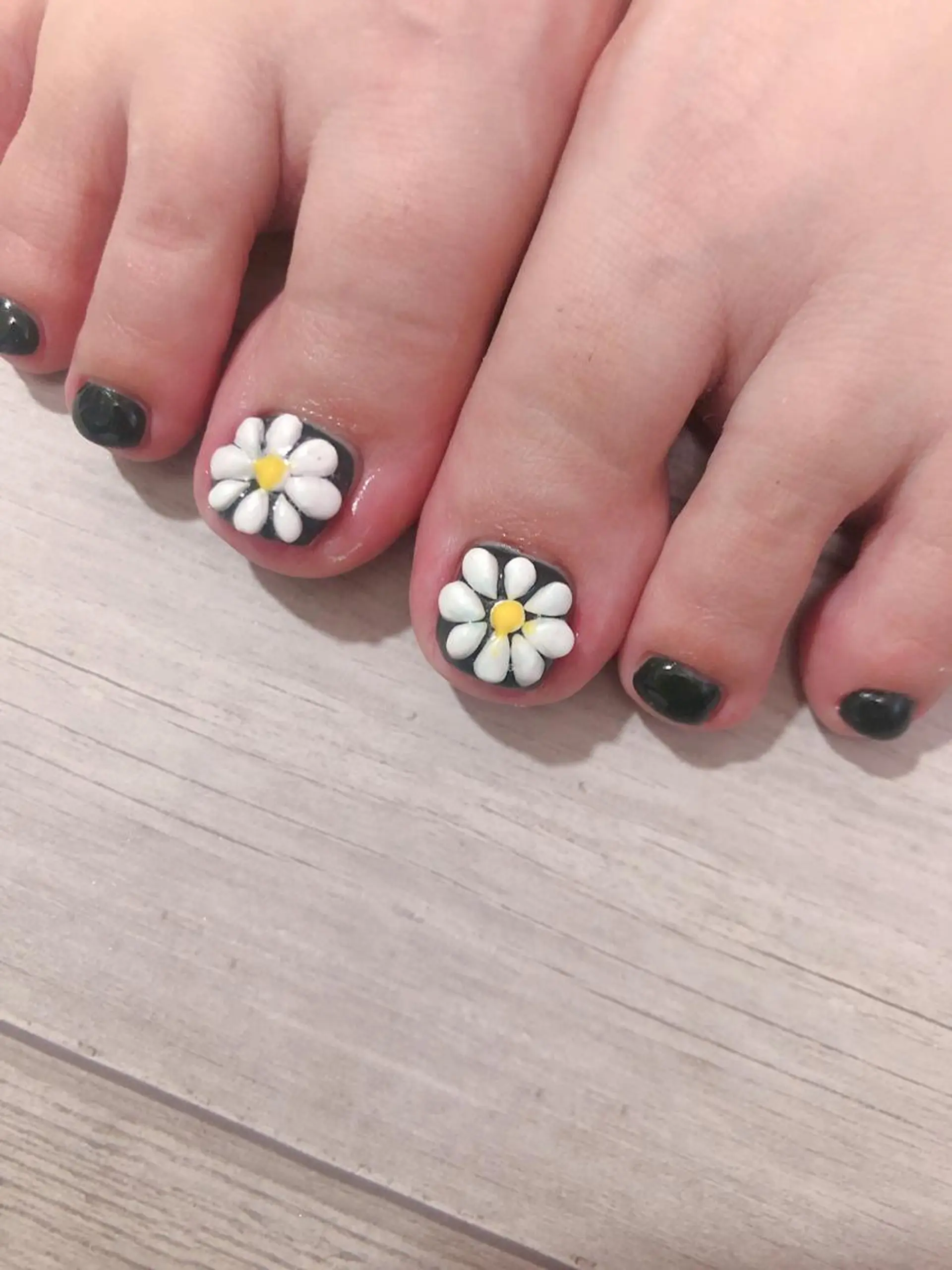 ネイル 個室ネイルサロンDolly  Girl〜ドーリーガール〜所属・DollyGirl KYOKOのネイルデザイン