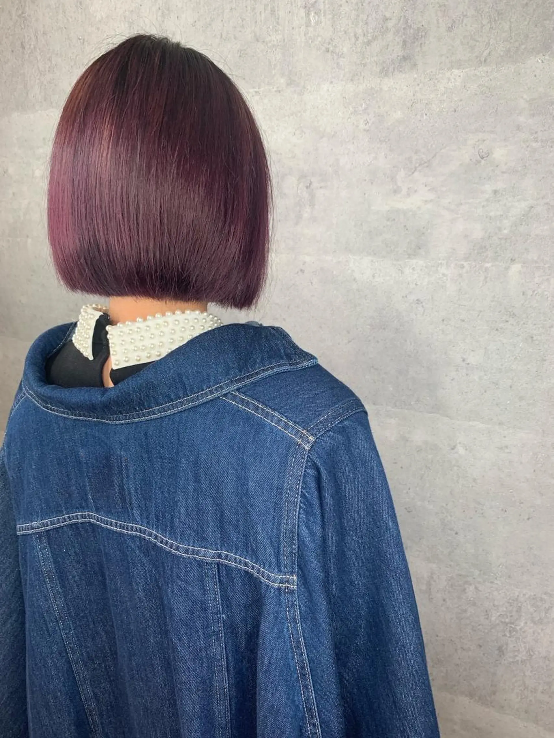 ショート カラー _WHITE 天王寺のヘアスタイル