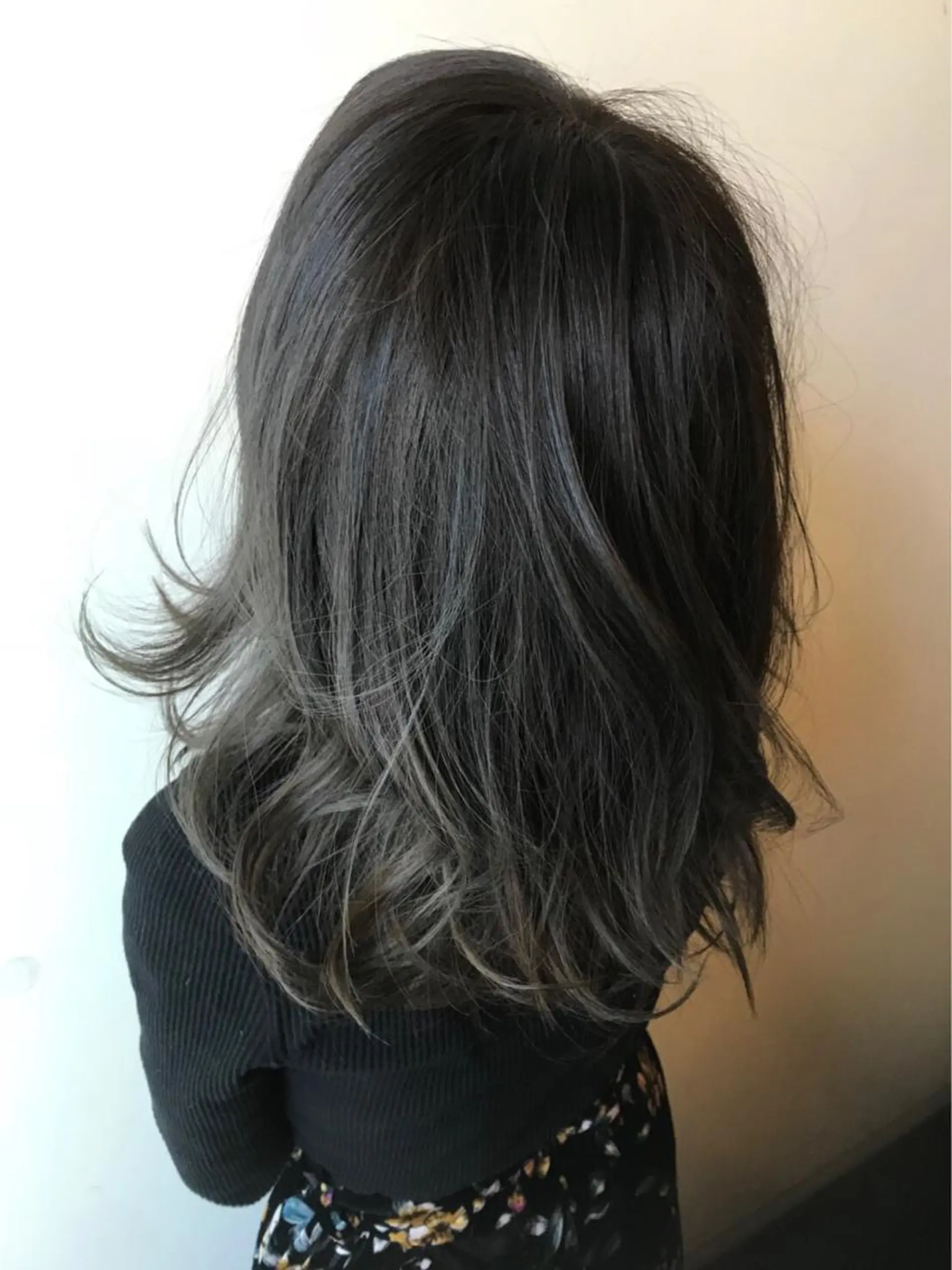 セミロング カラー アディクシーカラー グラデーションカラー 🎊ルービック 京橋店💛のヘアスタイル