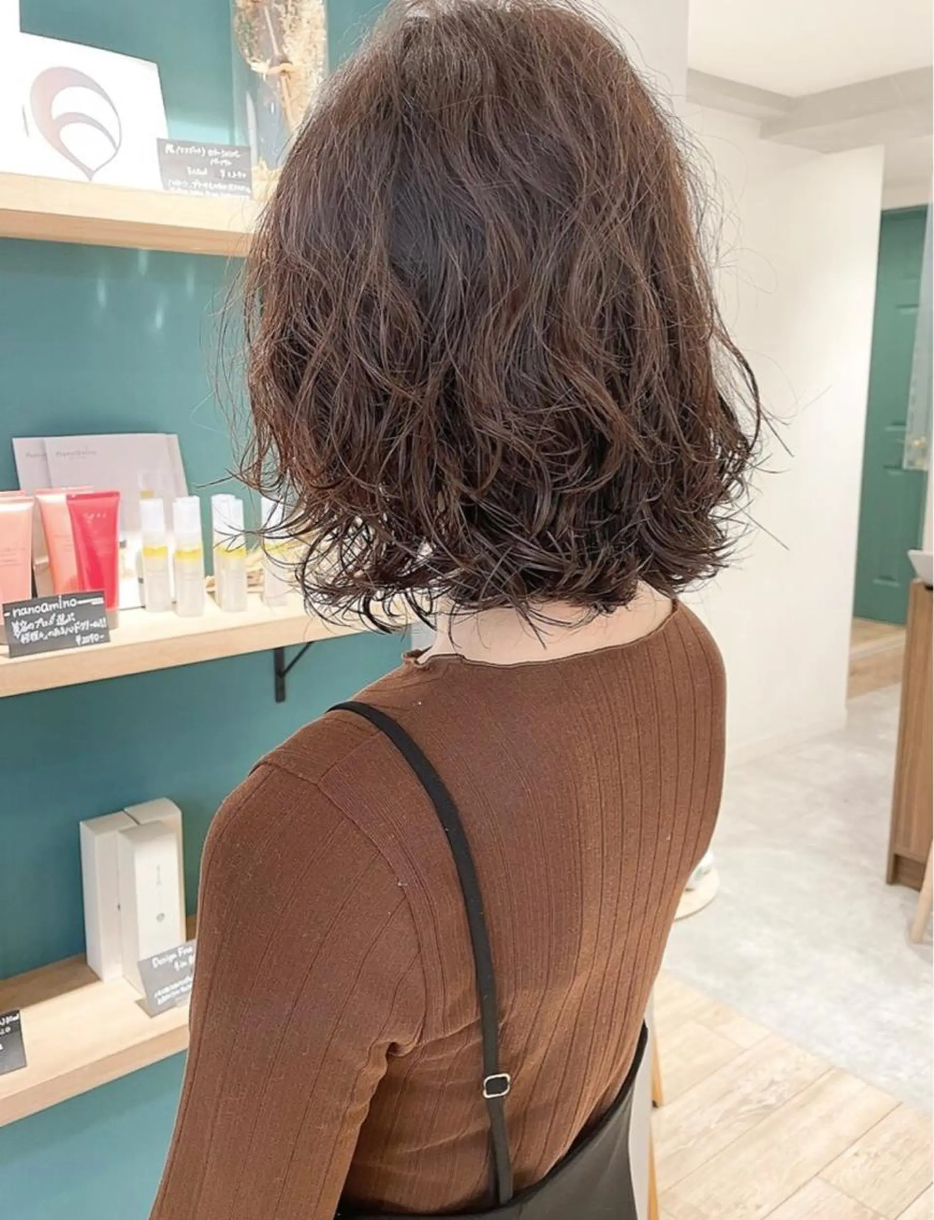 ミディアム パーマ ミディアムパーマ 🫧髪質改善・美髪 艶髪🫧ニタ シンゴのヘアスタイル