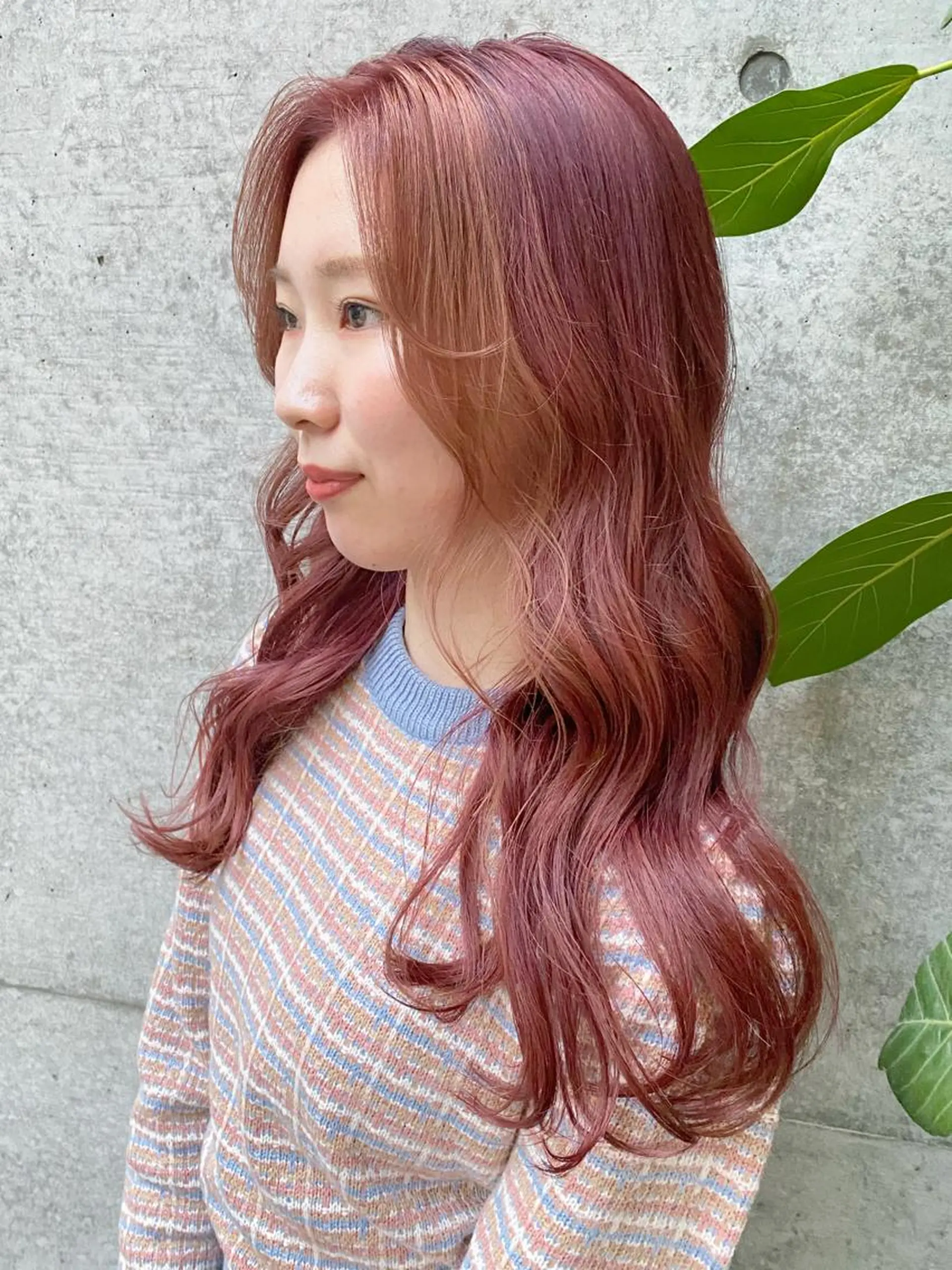 ロング カラー clomus所属・YUKA艶髪 🌸寛ぎ部屋のヘアスタイル