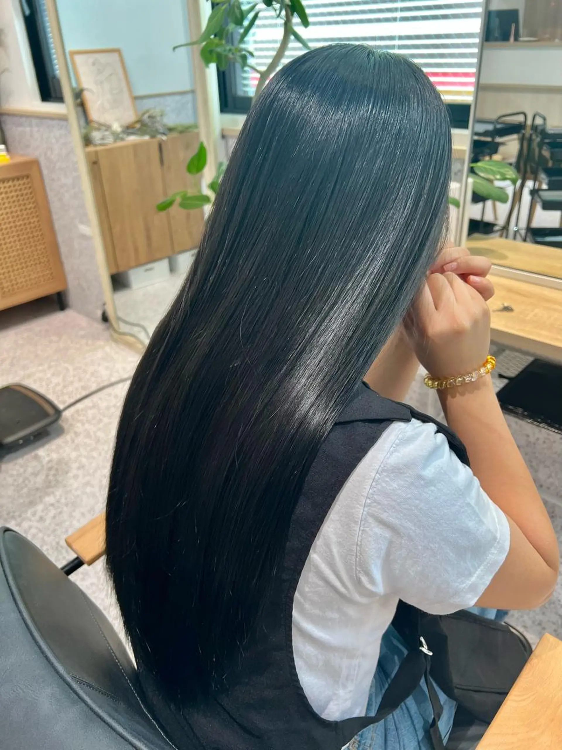 ロング カラー 個性派／中韓ネイル SAKURAのネイルデザイン