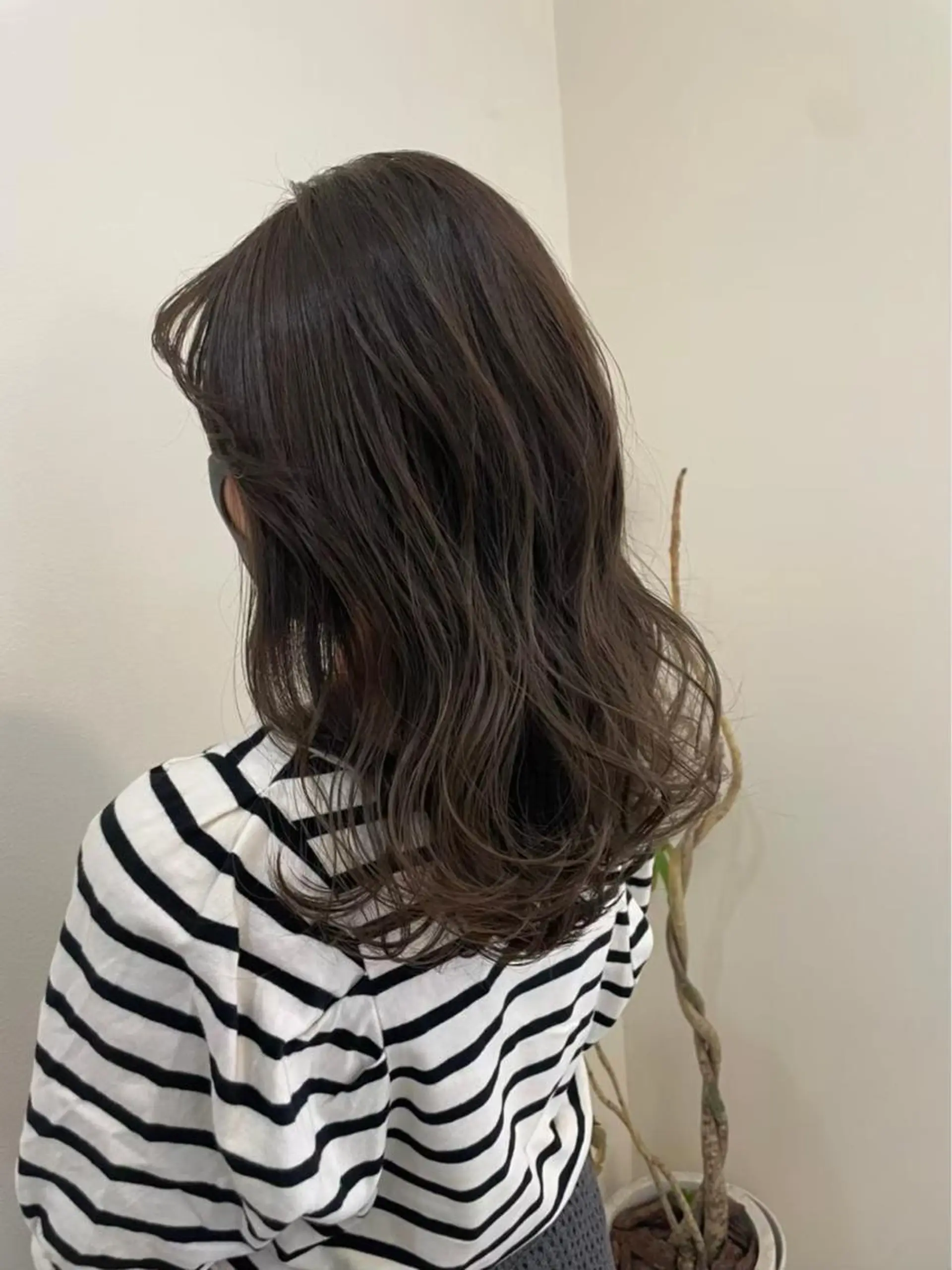 セミロング カラー バレイヤージュ ブリーチ ケアブリーチ ダブルカラー ハイライトカラー 神戸ボブ✂️ ioe三宮/田 伸佳のヘアスタイル