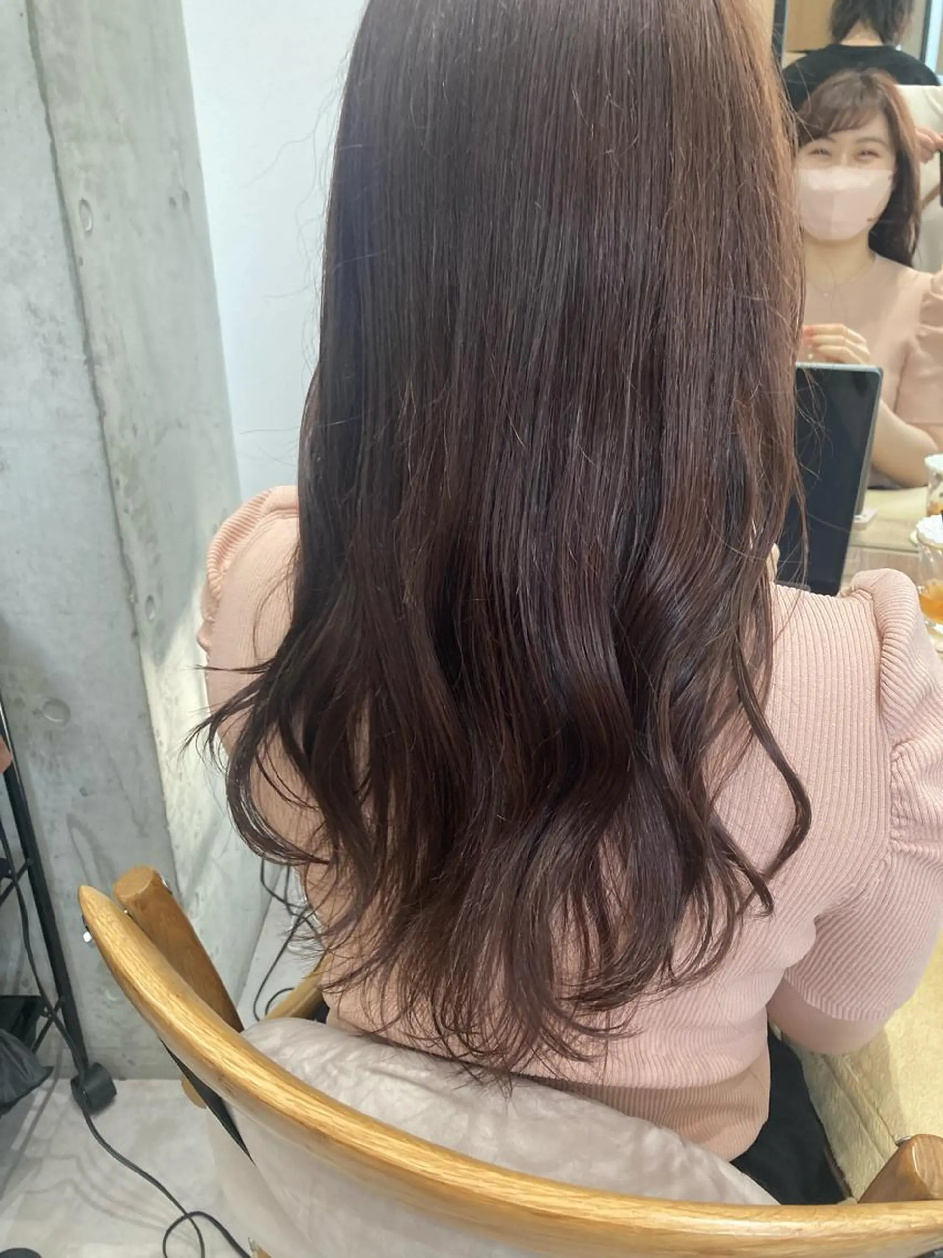 ロング ✨色持ちの良い艶 カラー✨蟹江真世のヘアスタイル