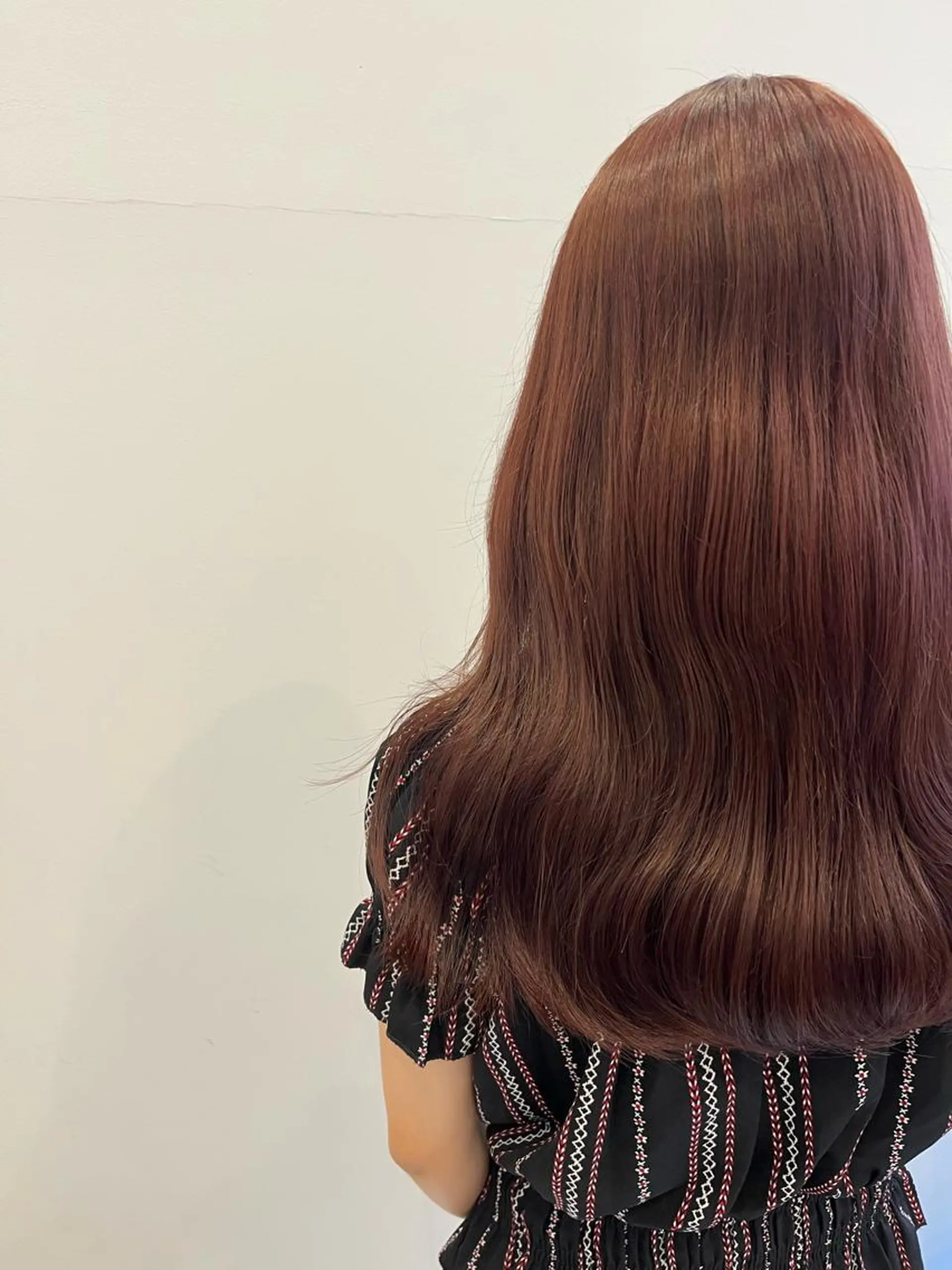 セミロング カラー ブリーチ ブラウンカラー ブリーチなしカラー レッドカラー レッドブラウン haruka 🩶のヘアスタイル