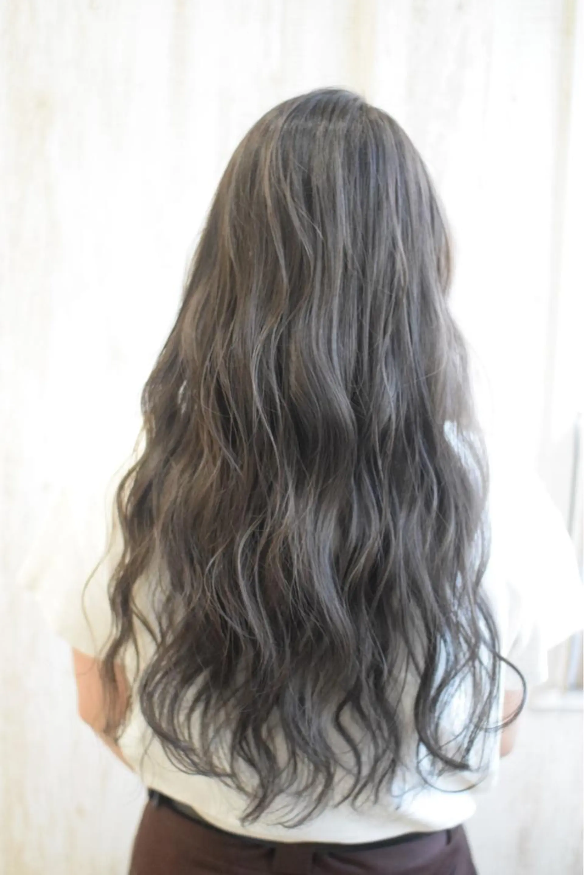 セミロング GATE.所属・GATE. staffのヘアスタイル