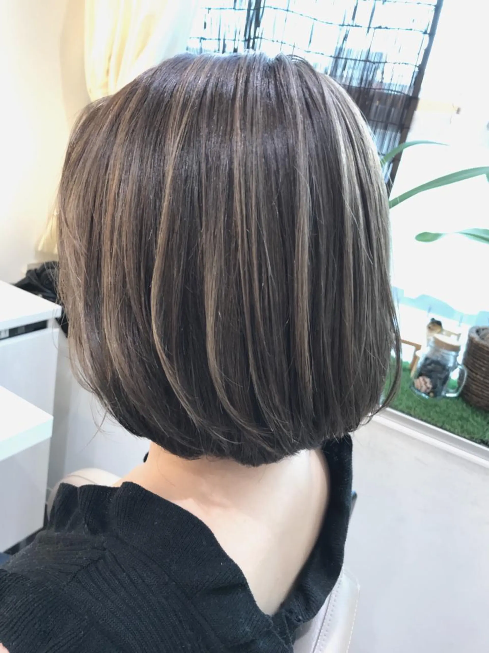 ショート カラー 透明感カラー グレージュ ハイライトカラー ハイライト カット ヘアカラー 山崎俊輔/髪質改善 /バレイヤージュのヘアスタイル