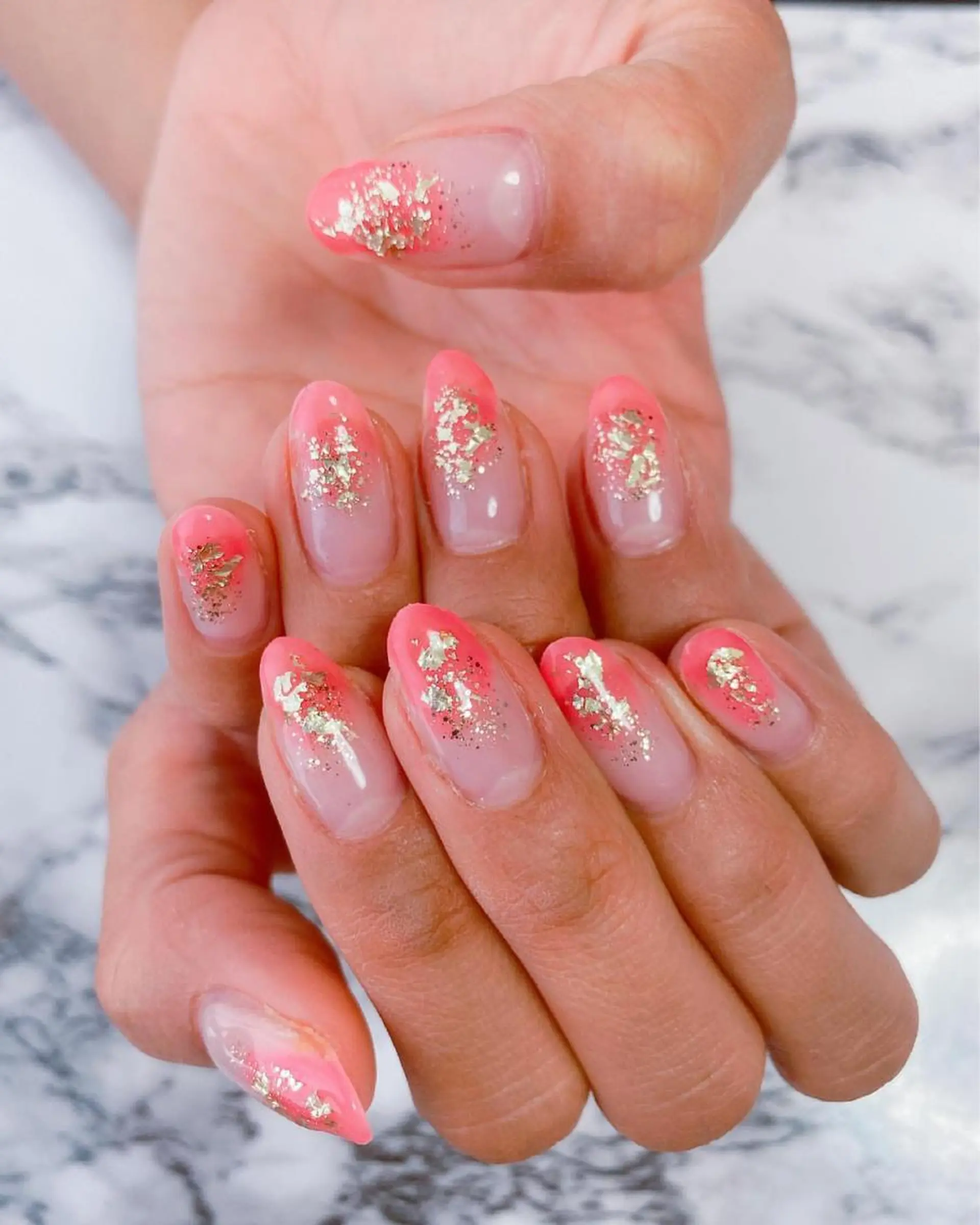 ネイル ニュアンスネイル MIKA ♡のネイルデザイン