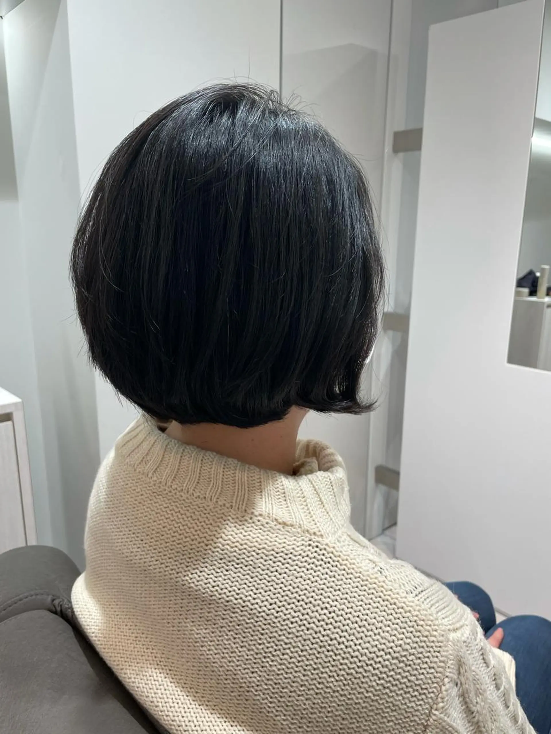 ショート パーマ ボブ 太田ありさ クリーミーヘアカラーのヘアスタイル